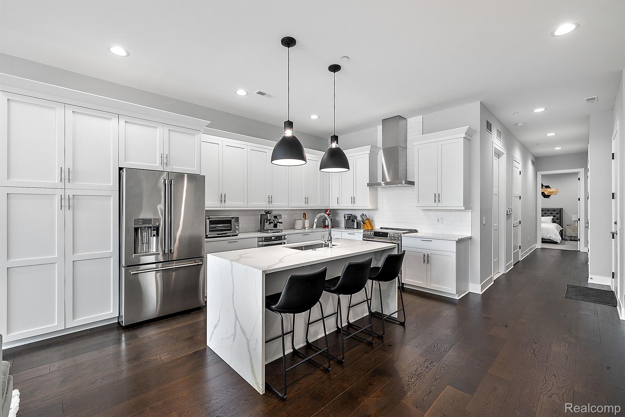 1021 S Washington Avenue B