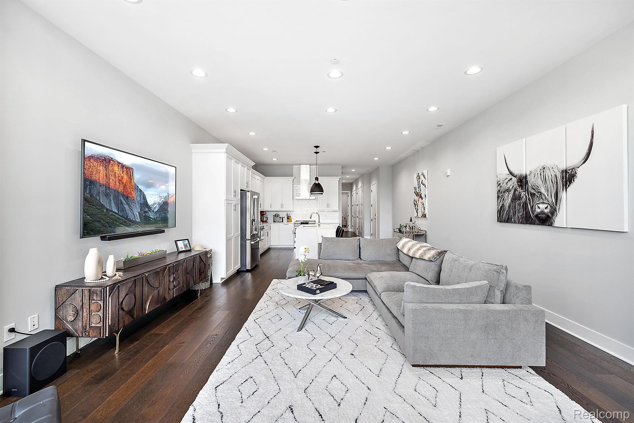 1021 S Washington Avenue B