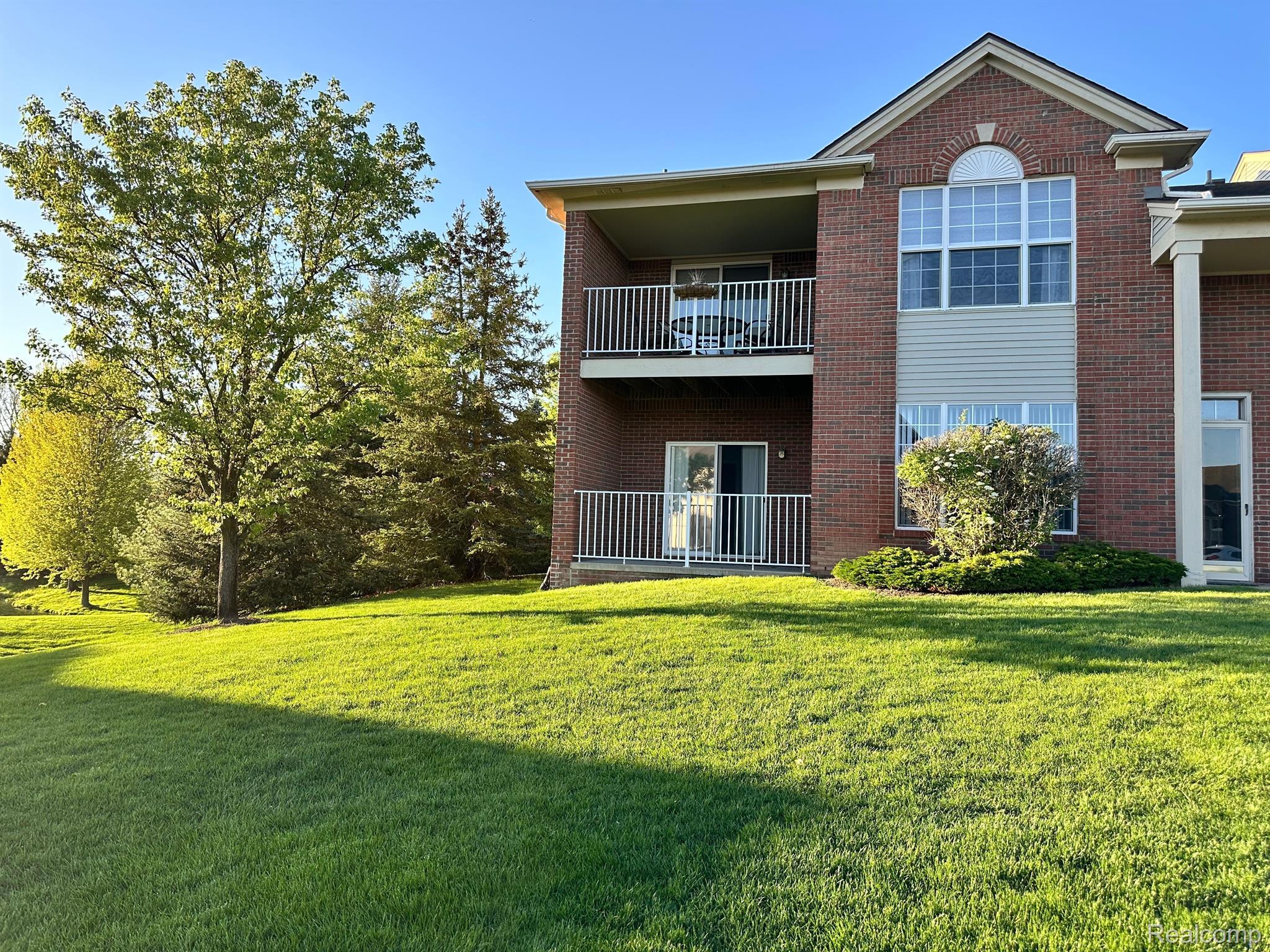 1936 FLAGSTONE Circle 93