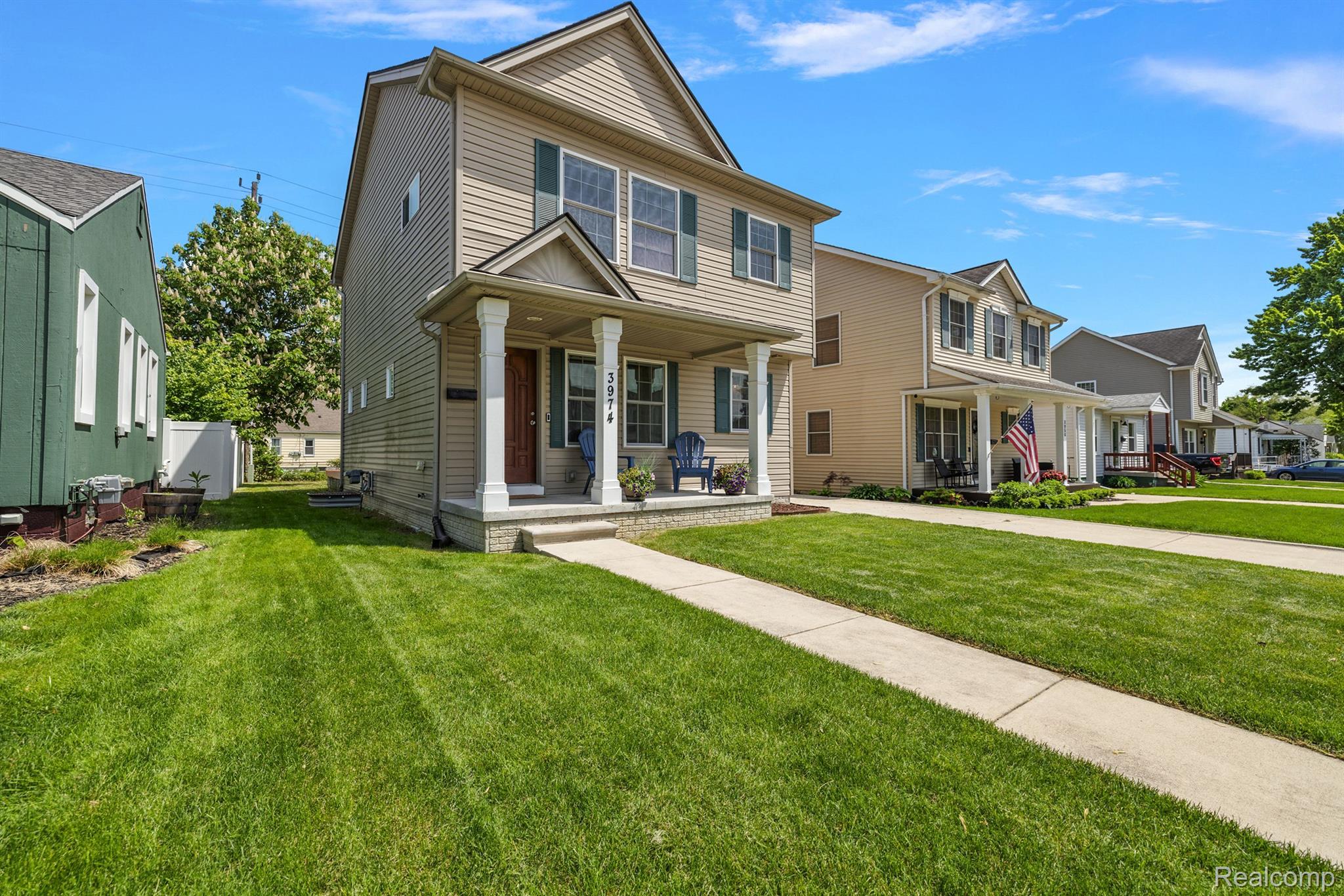 3974 BUCKINGHAM Avenue