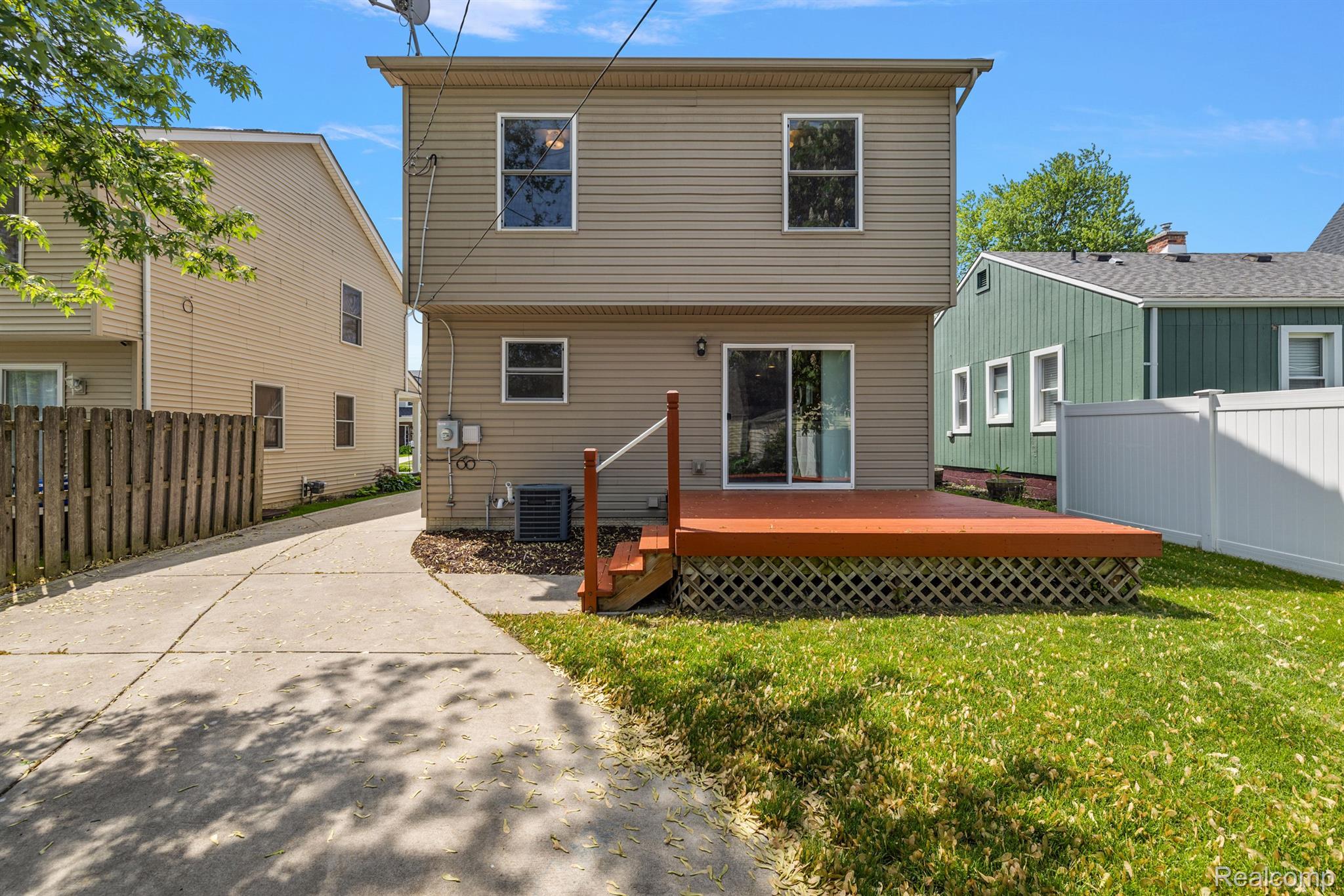 3974 BUCKINGHAM Avenue