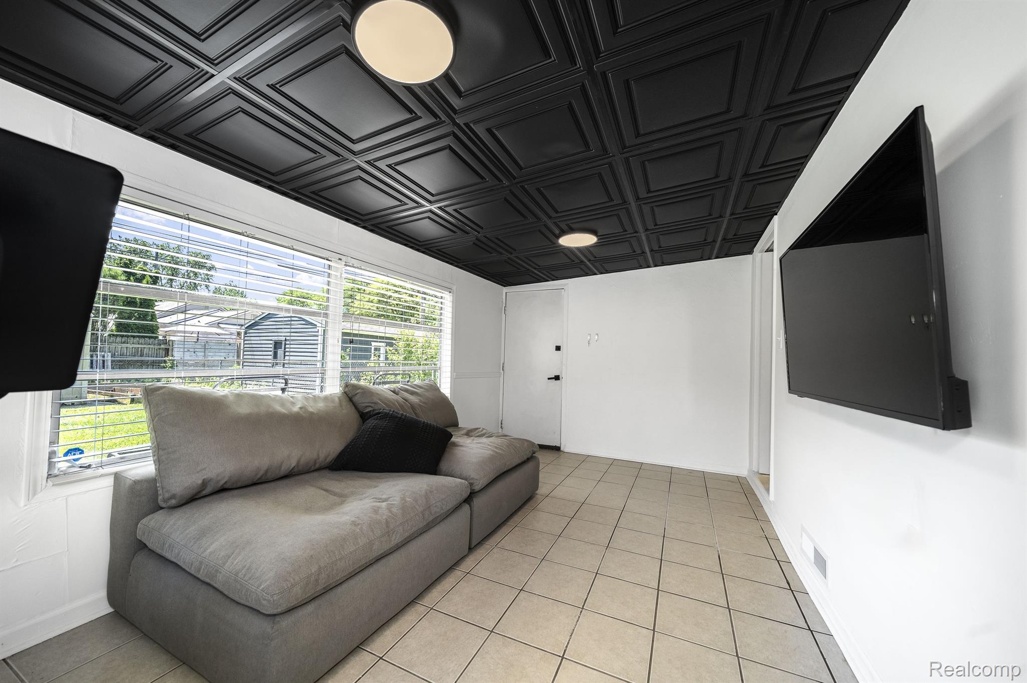 1918 Annabelle Street