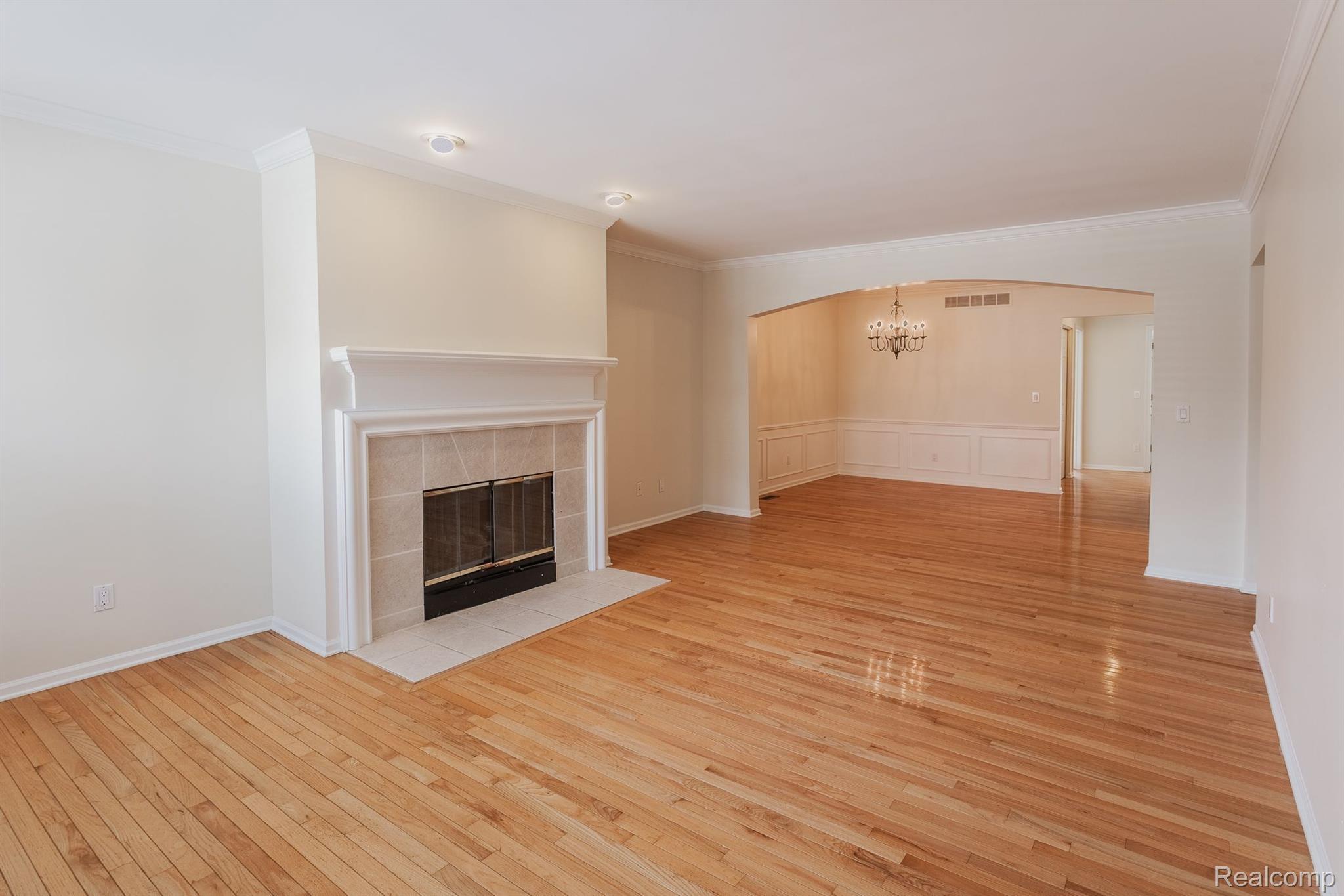 159 ALLENHURST Avenue