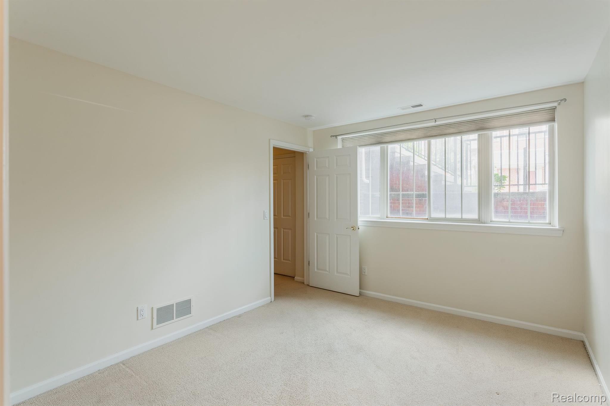 159 ALLENHURST Avenue