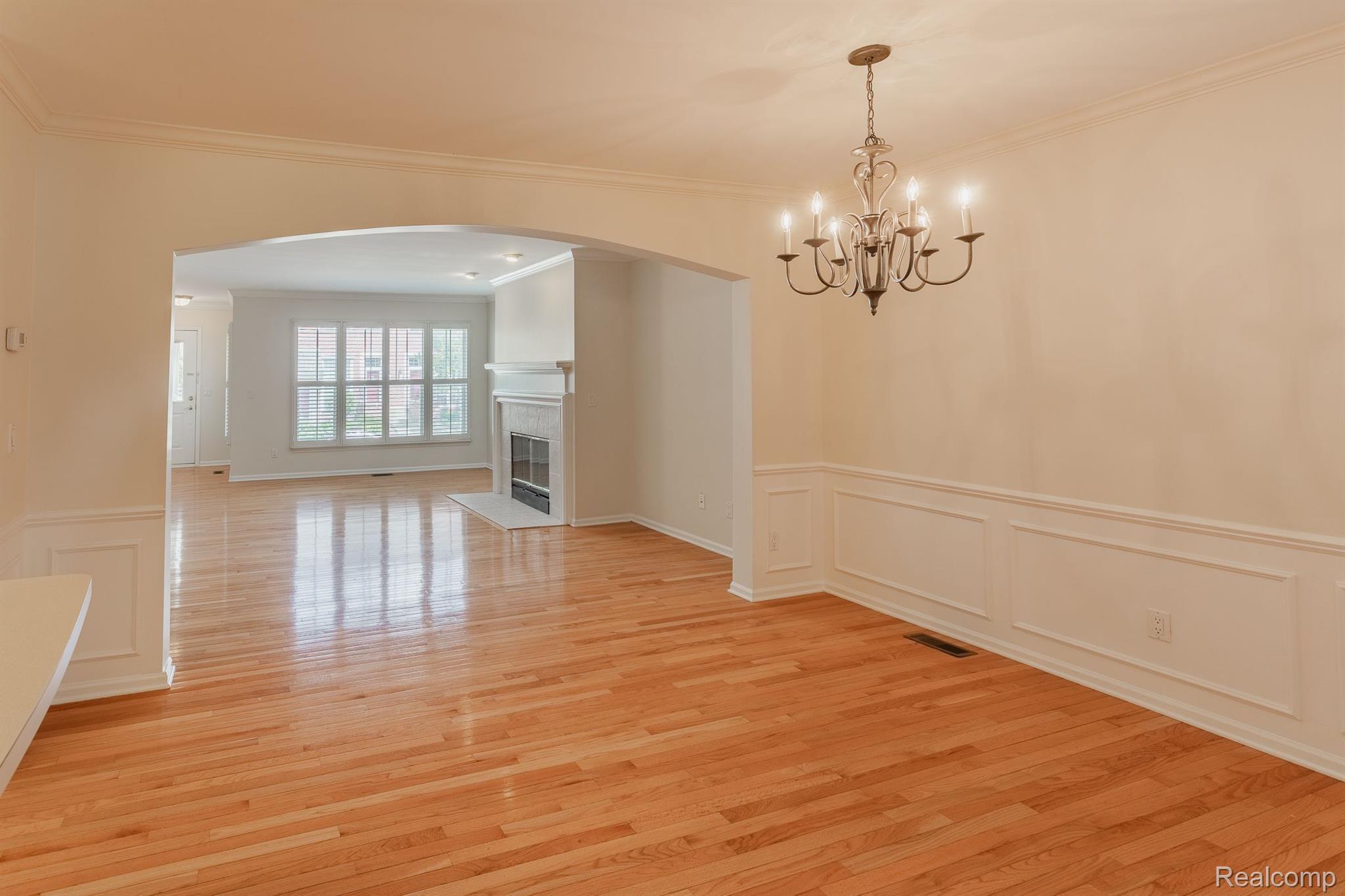 159 ALLENHURST Avenue