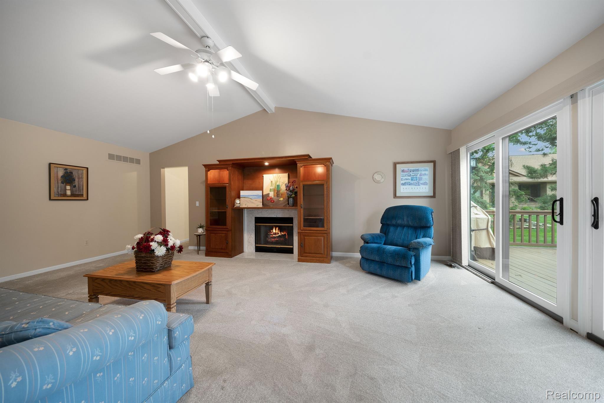 2135 London Bridge Drive