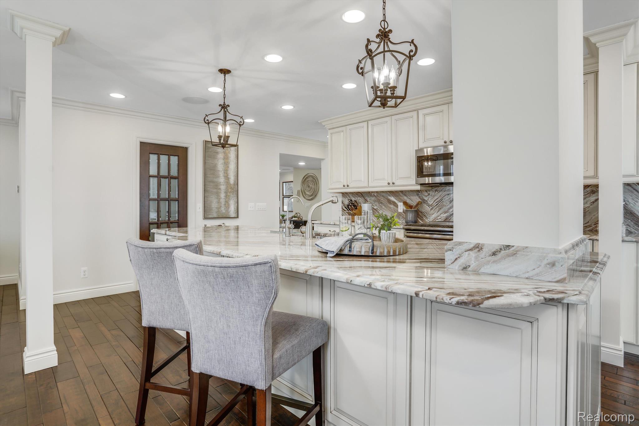 600 W BROWN Street 410