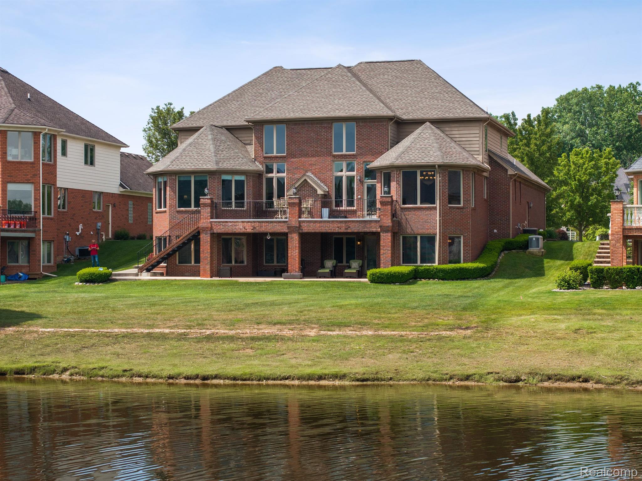 57166 STONEBRIAR Drive