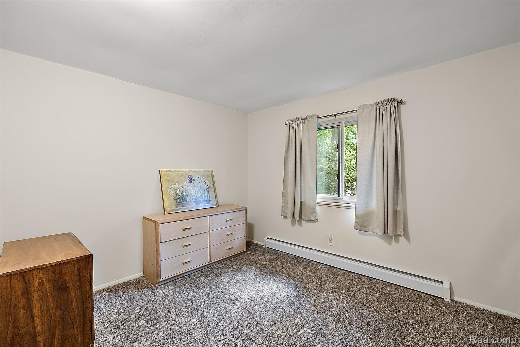 8516 EDGEWOOD PARK Drive