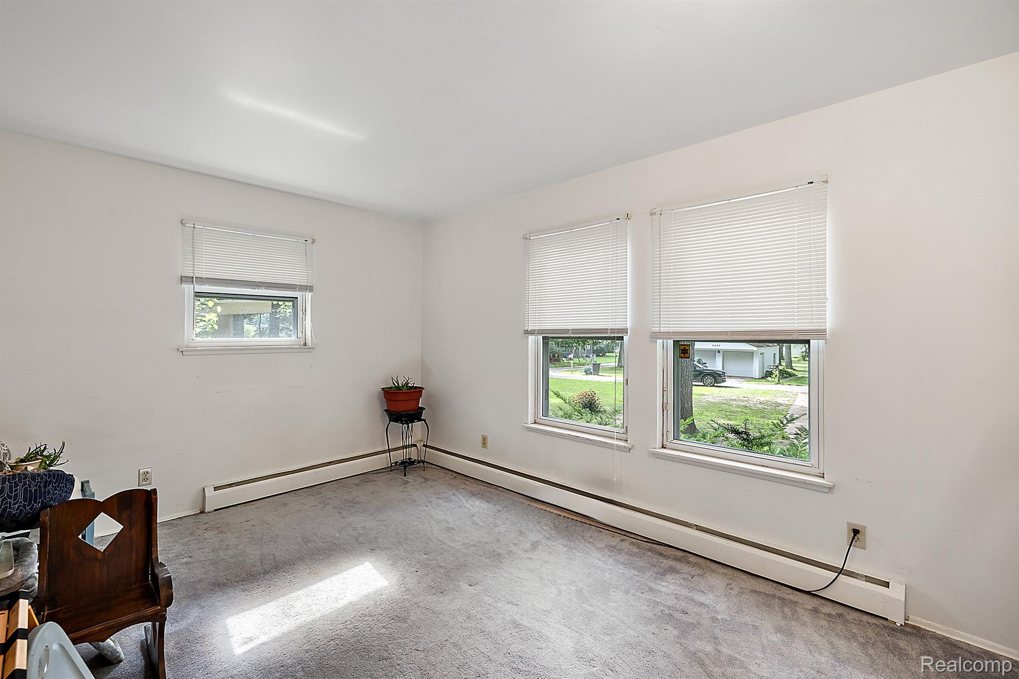 8516 EDGEWOOD PARK Drive