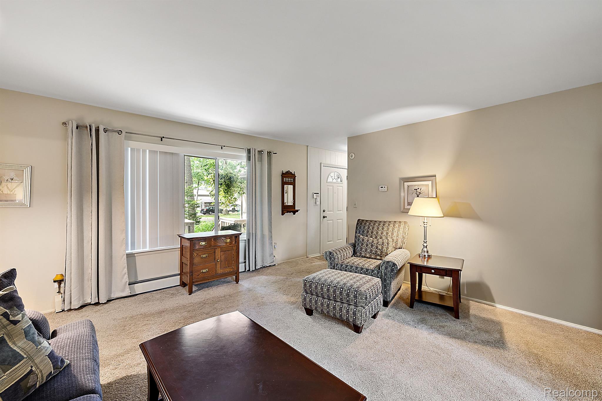 8516 EDGEWOOD PARK Drive