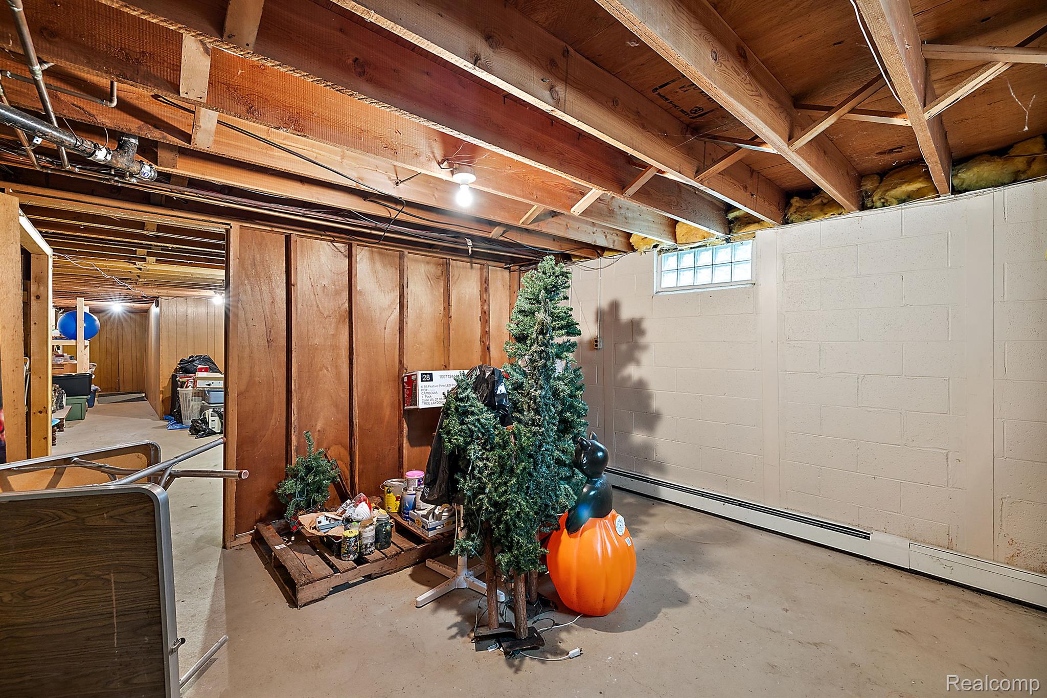 8516 EDGEWOOD PARK Drive