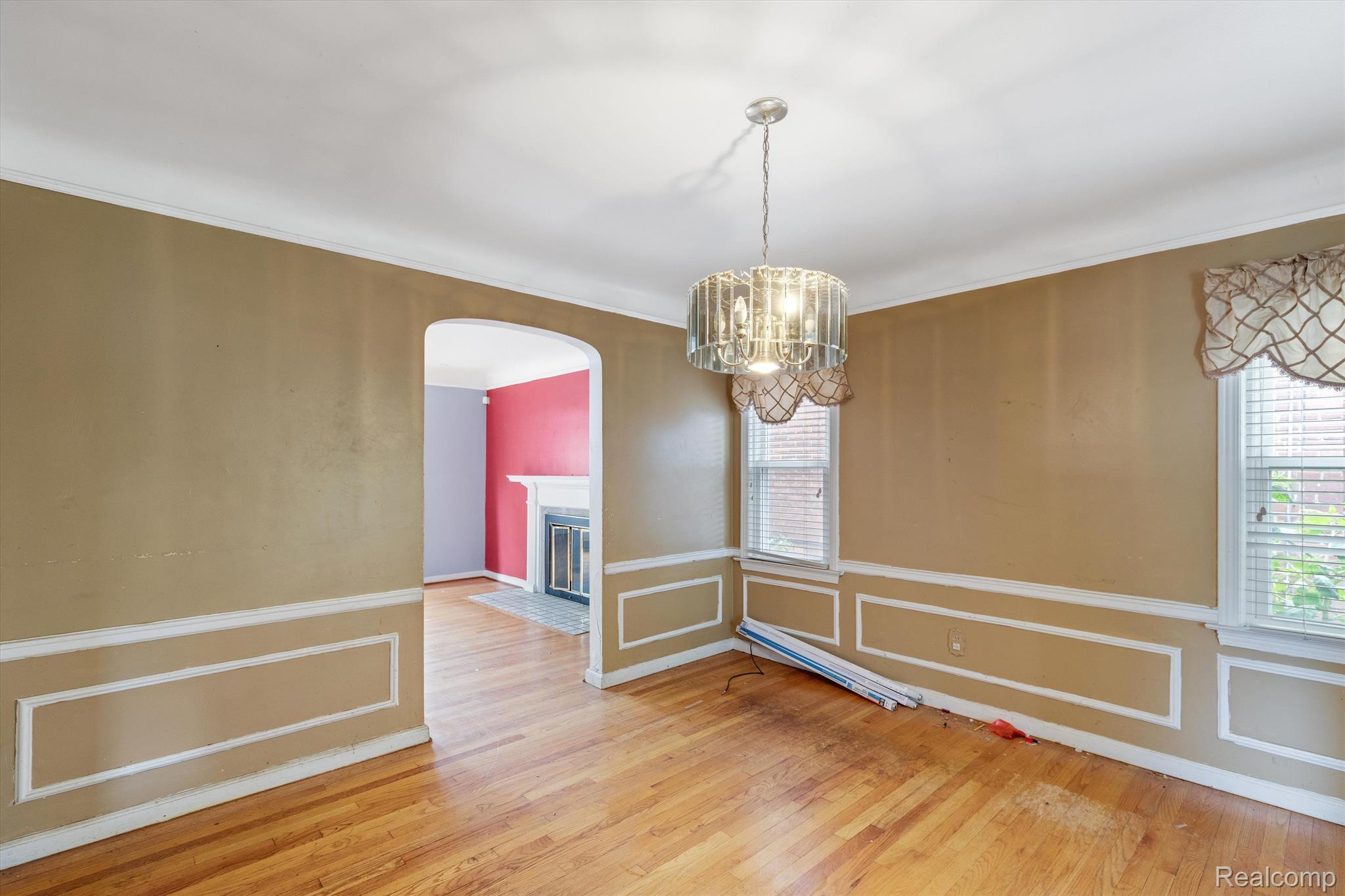 14111 GREENVIEW Road