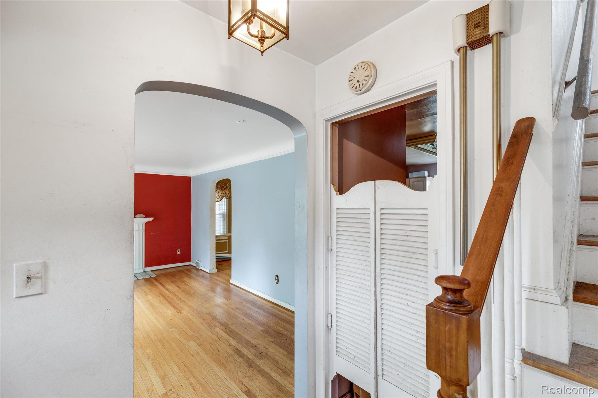 14111 GREENVIEW Road