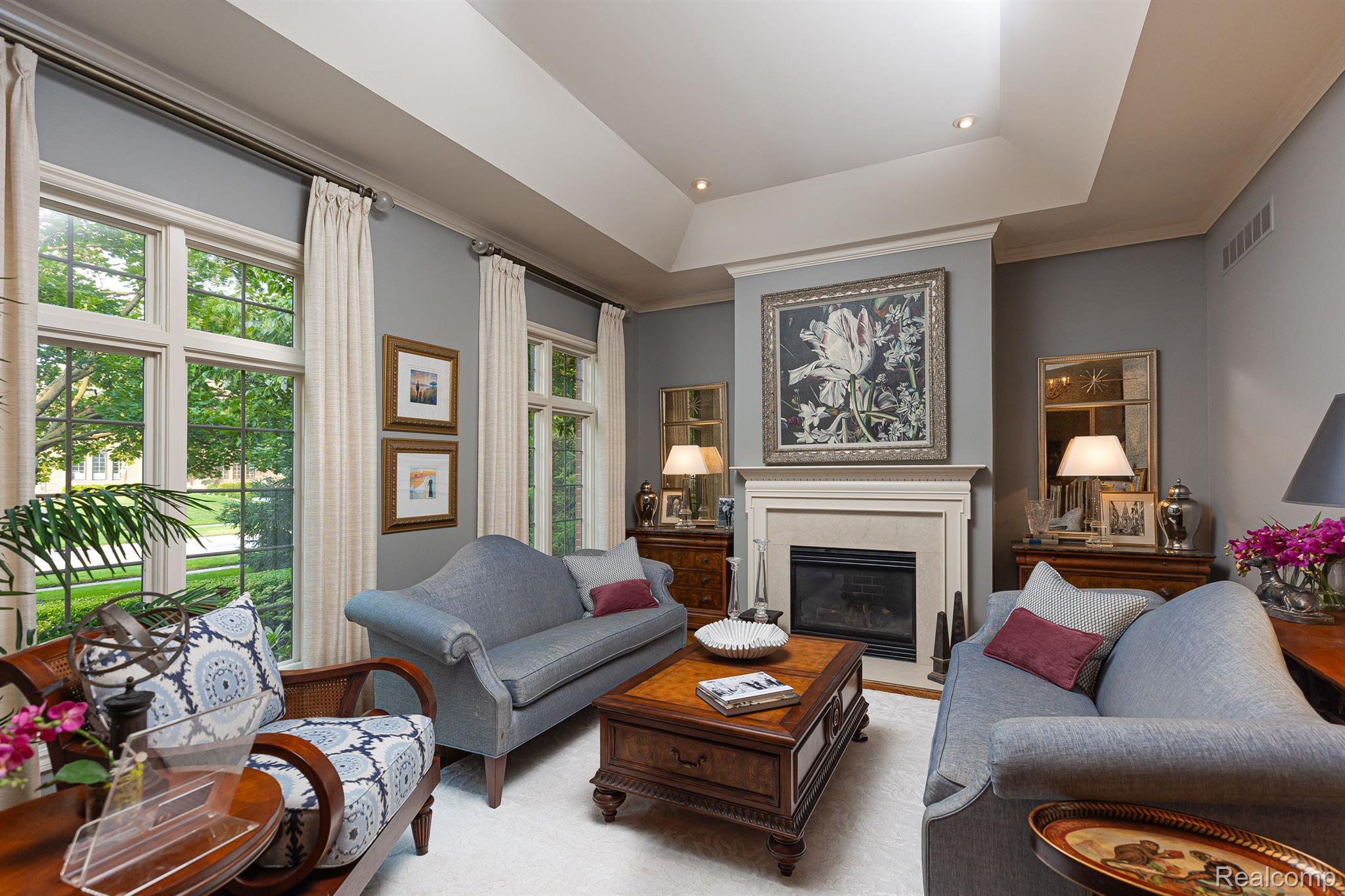 1152 AUTUMNVIEW Drive