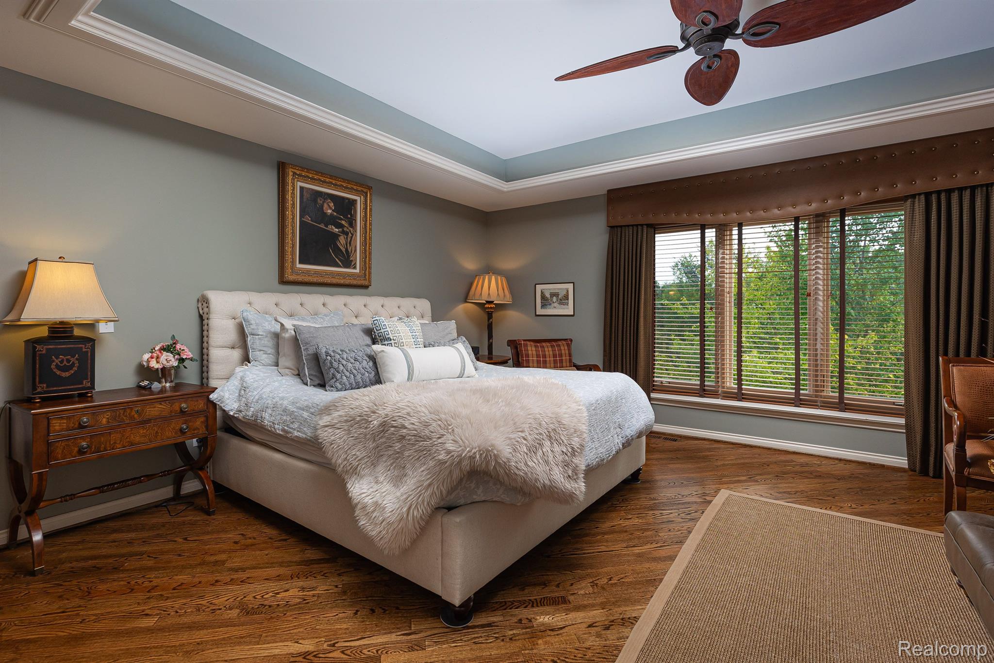 1152 AUTUMNVIEW Drive