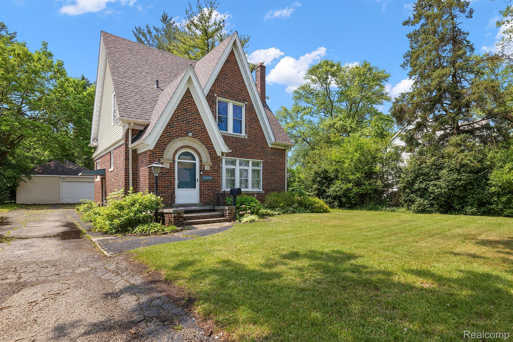 15975 W 13 Mile Road