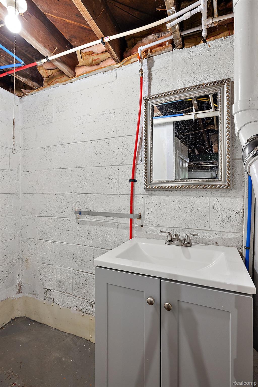 15975 W 13 Mile Road