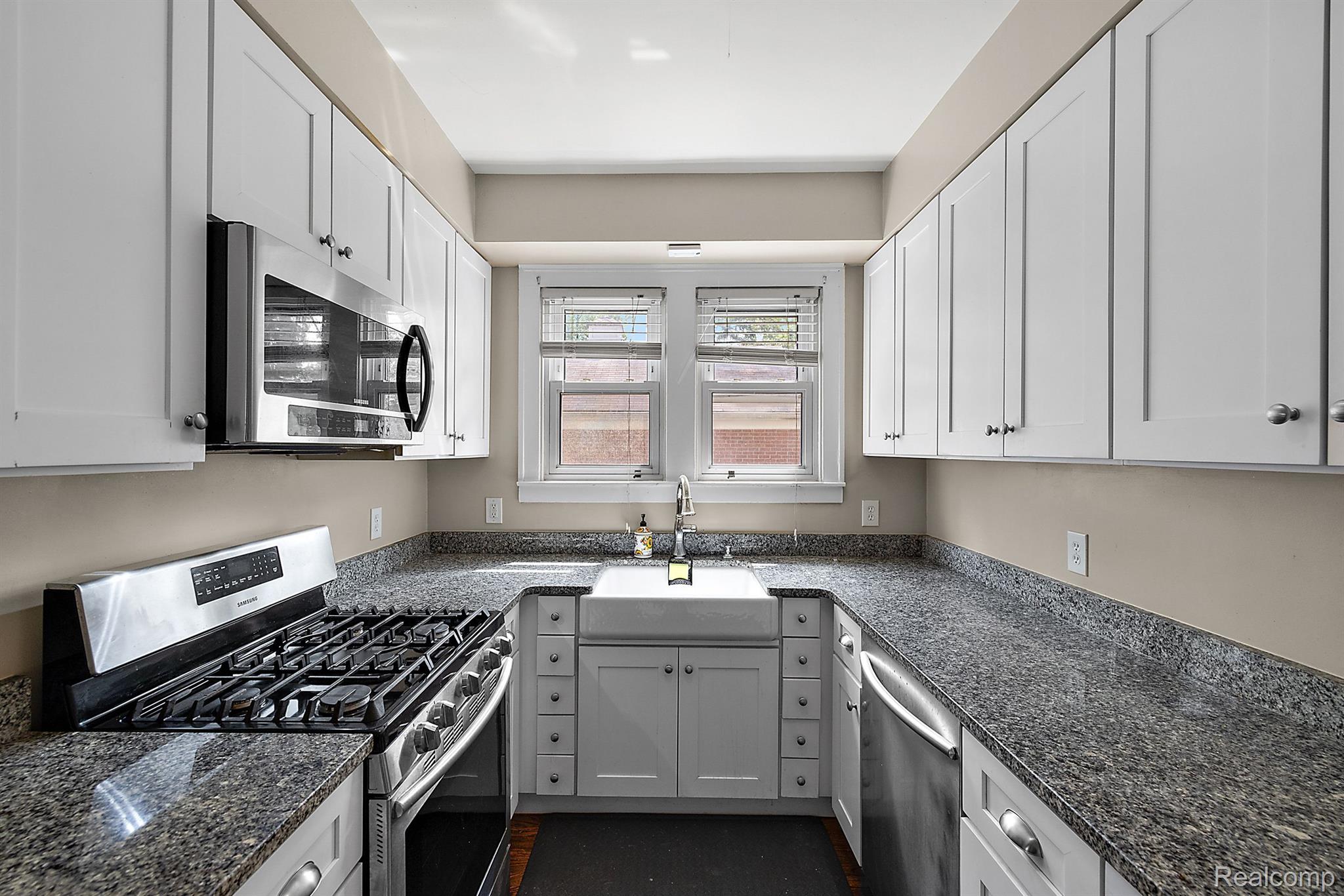 15975 W 13 Mile Road