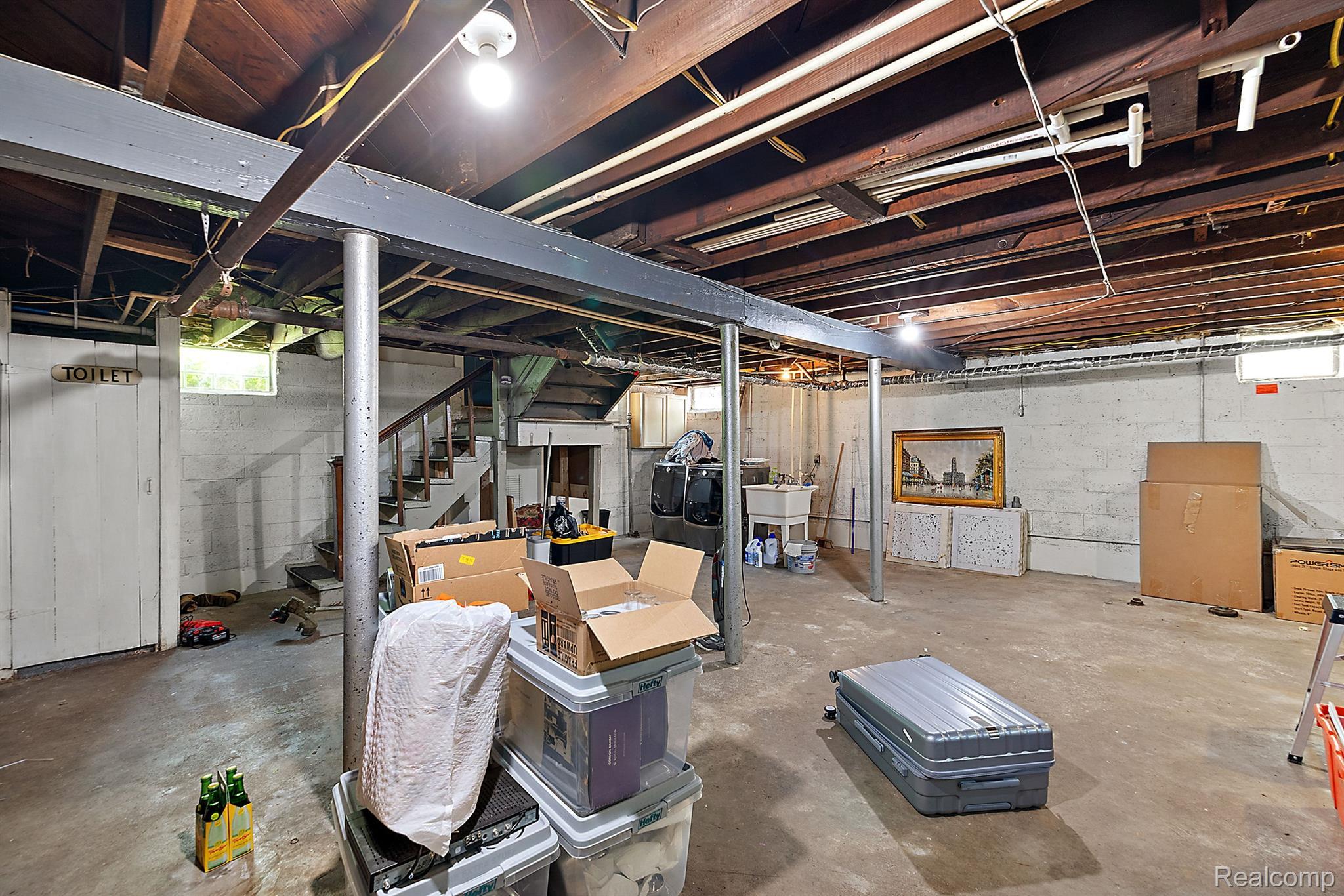 15975 W 13 Mile Road