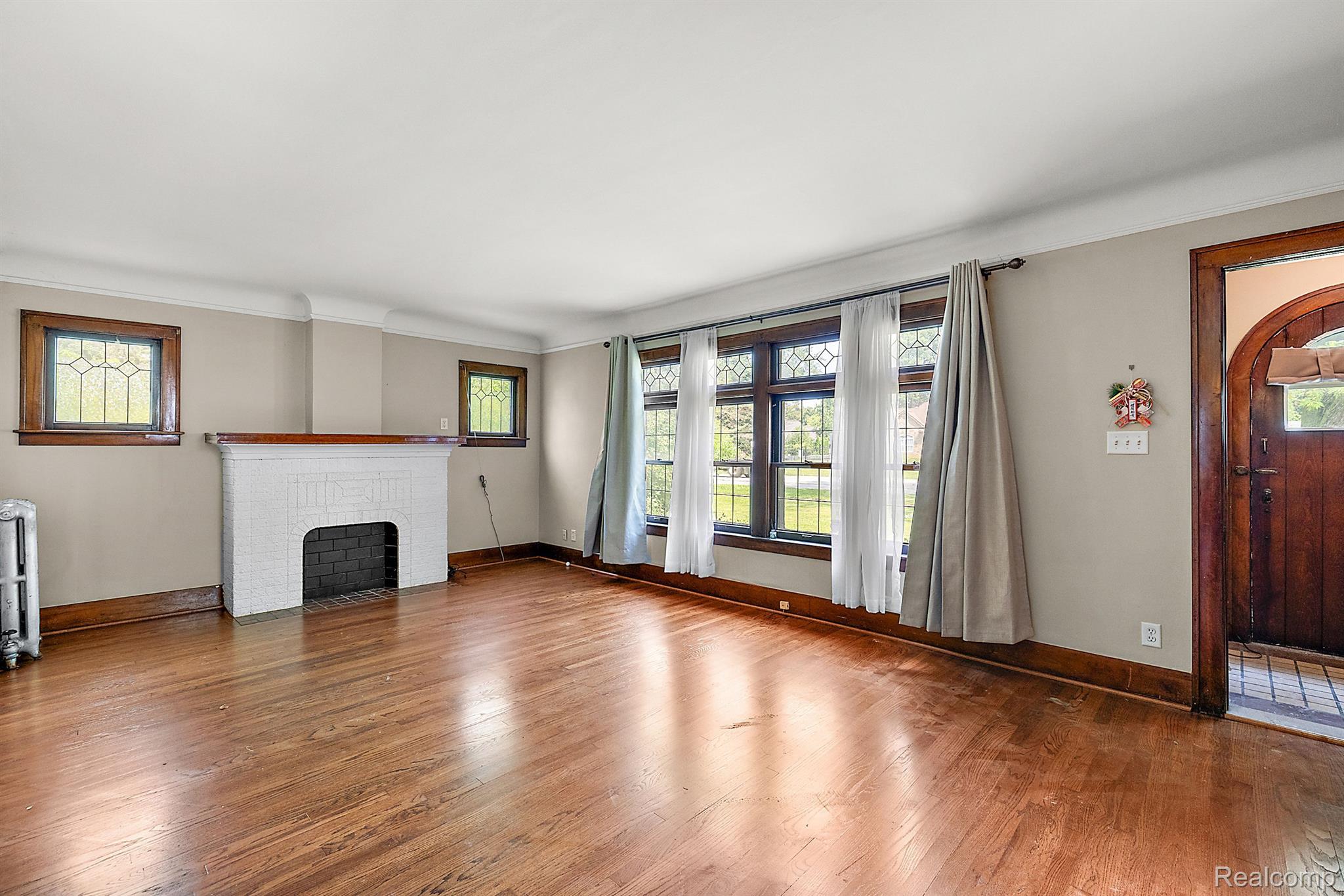 15975 W 13 Mile Road