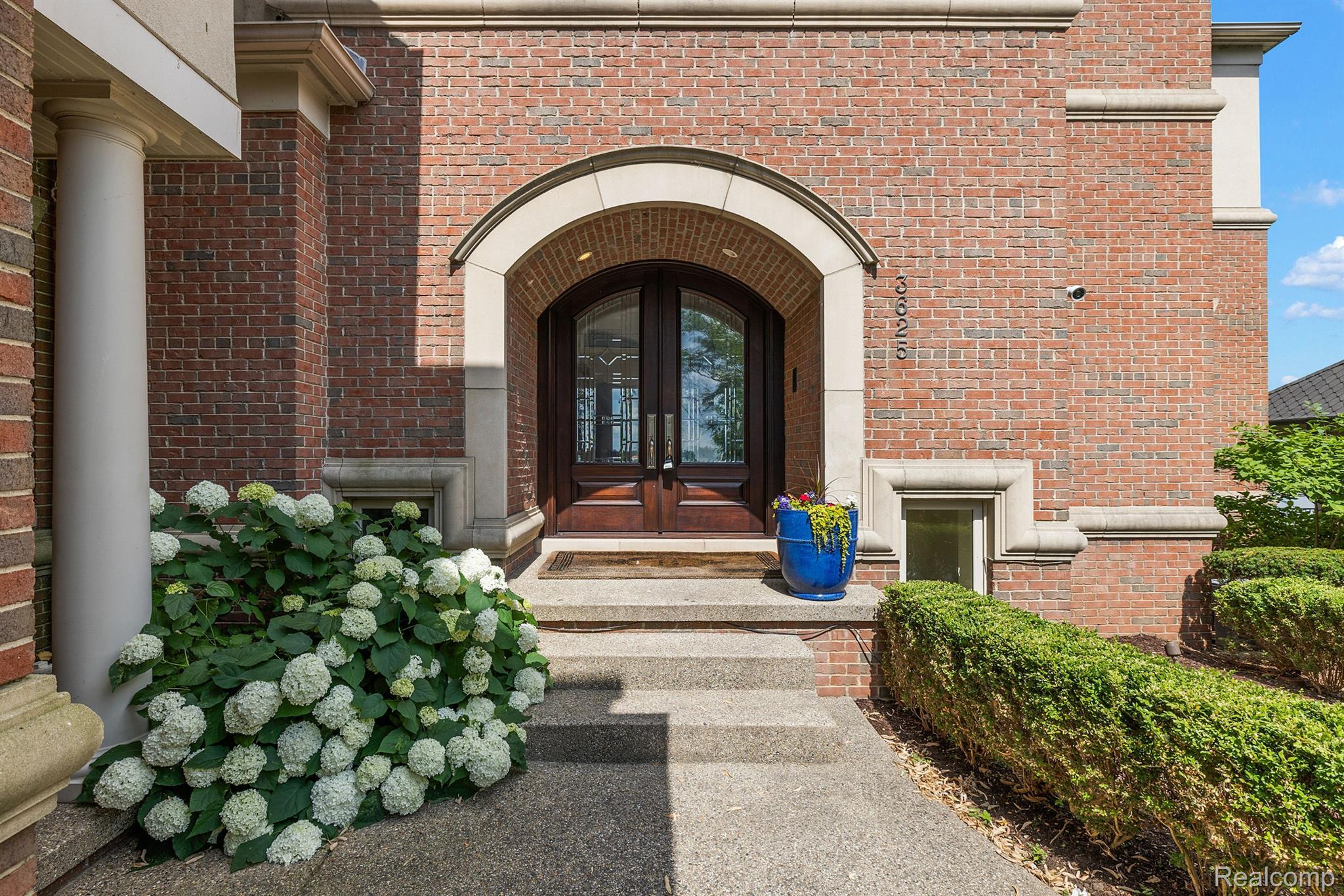 3625 WARDS POINT Drive