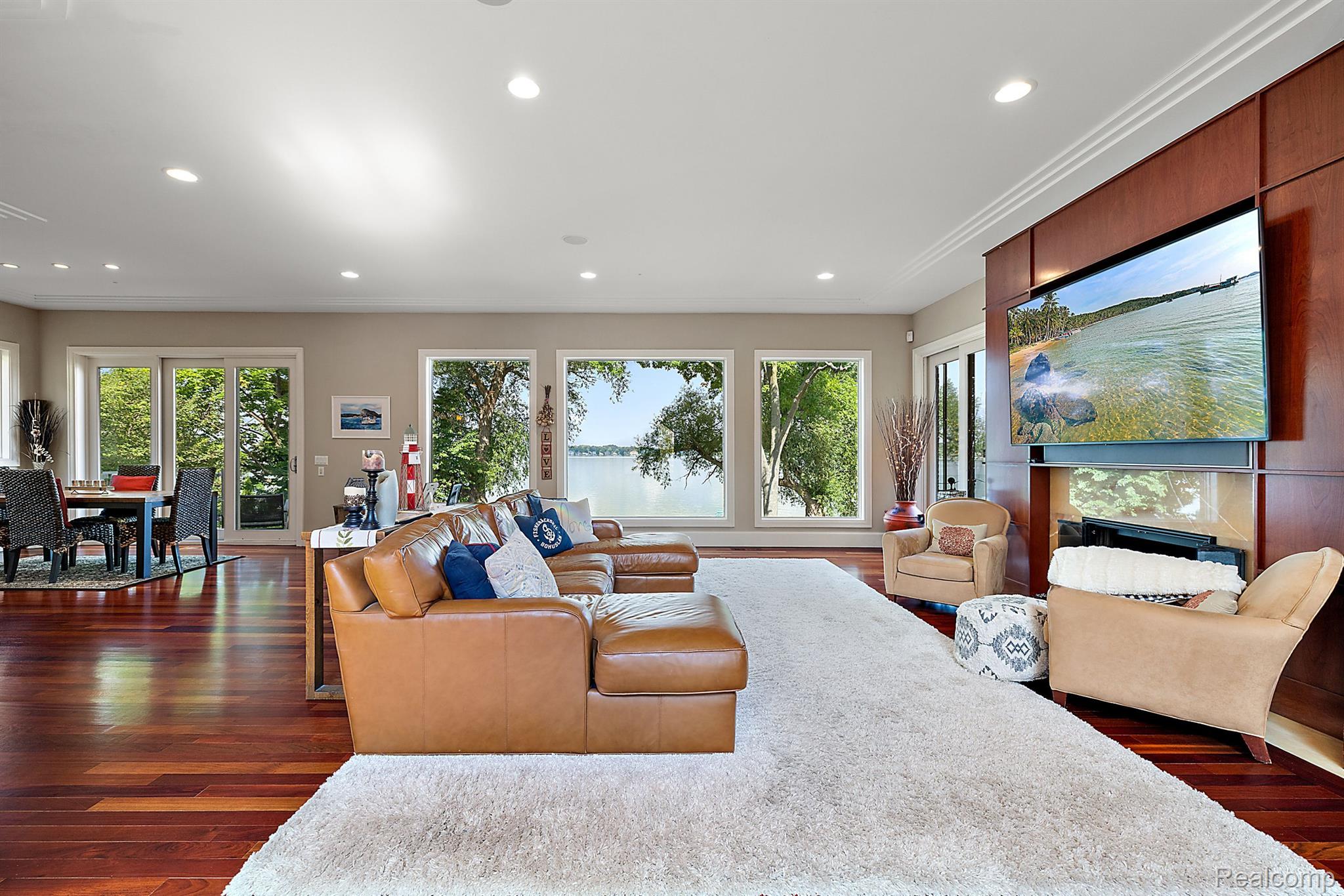 3625 WARDS POINT Drive