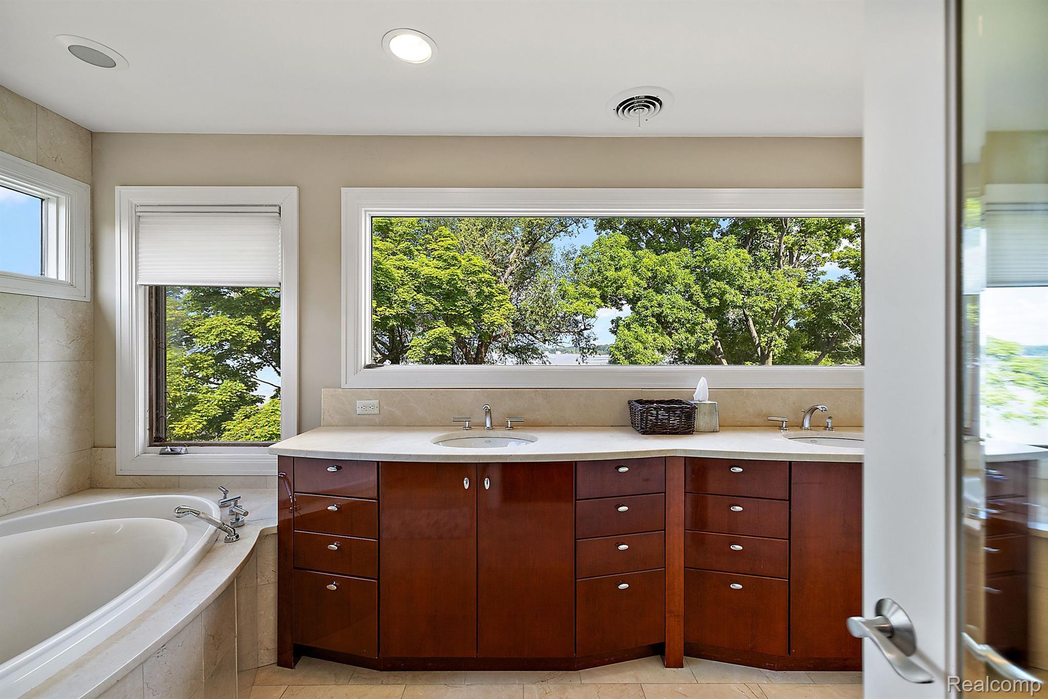 3625 WARDS POINT Drive