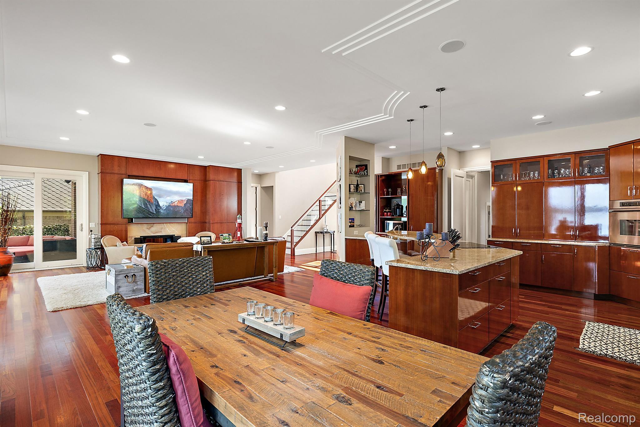 3625 WARDS POINT Drive