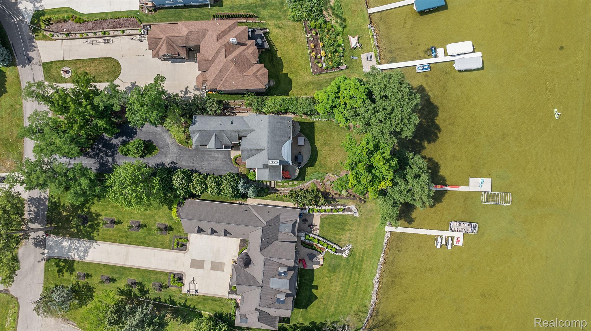 3625 WARDS POINT Drive