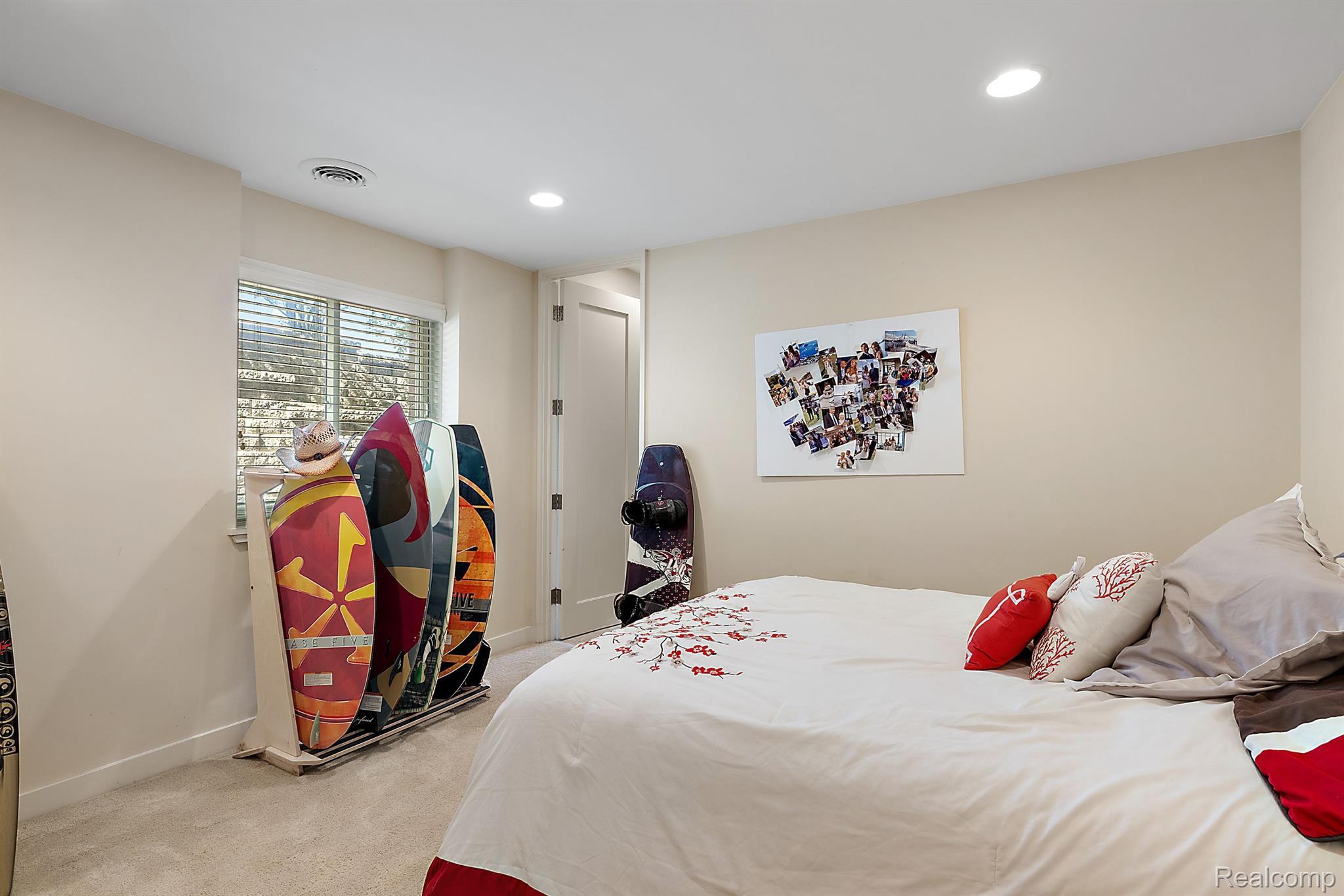 3625 WARDS POINT Drive