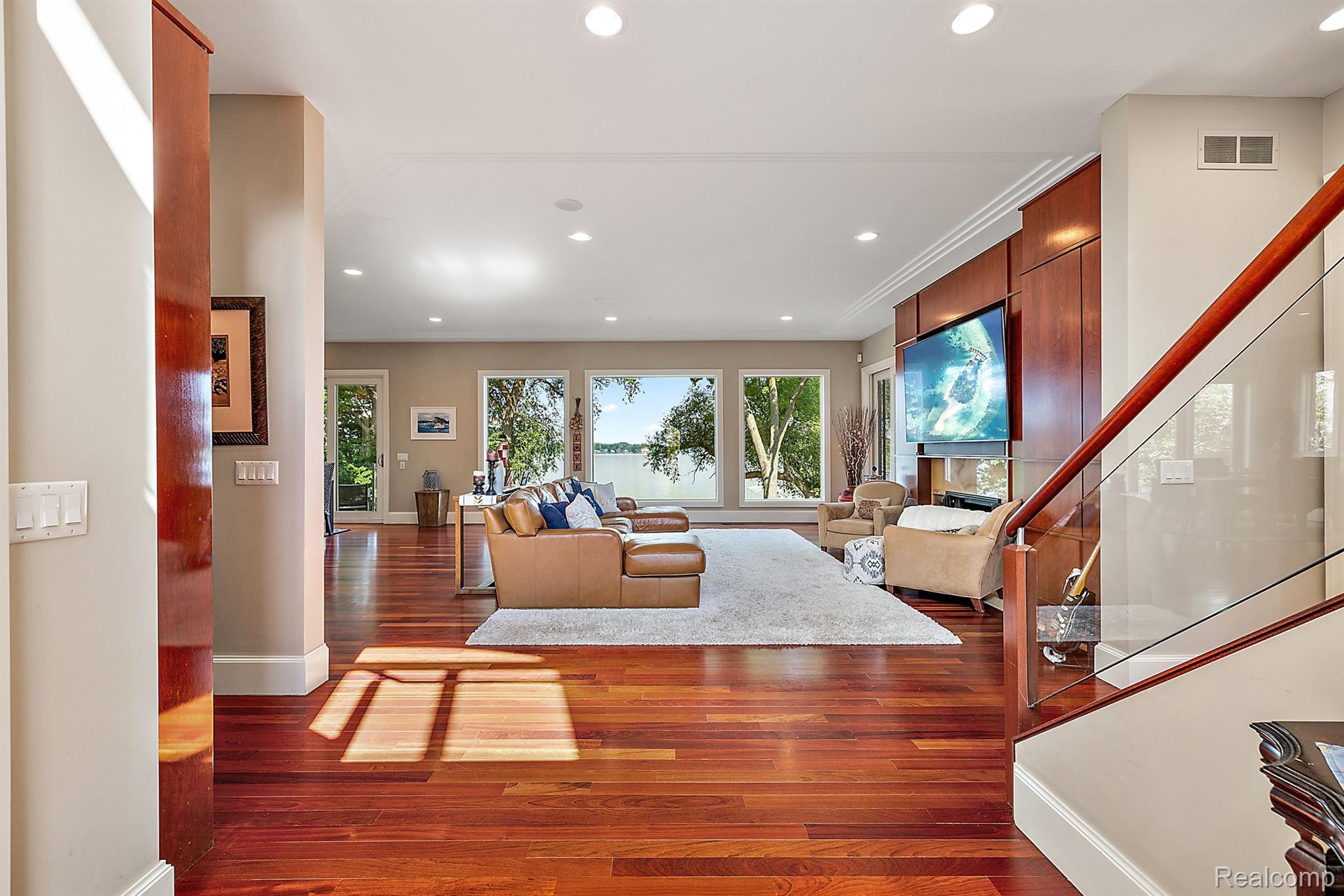 3625 WARDS POINT Drive