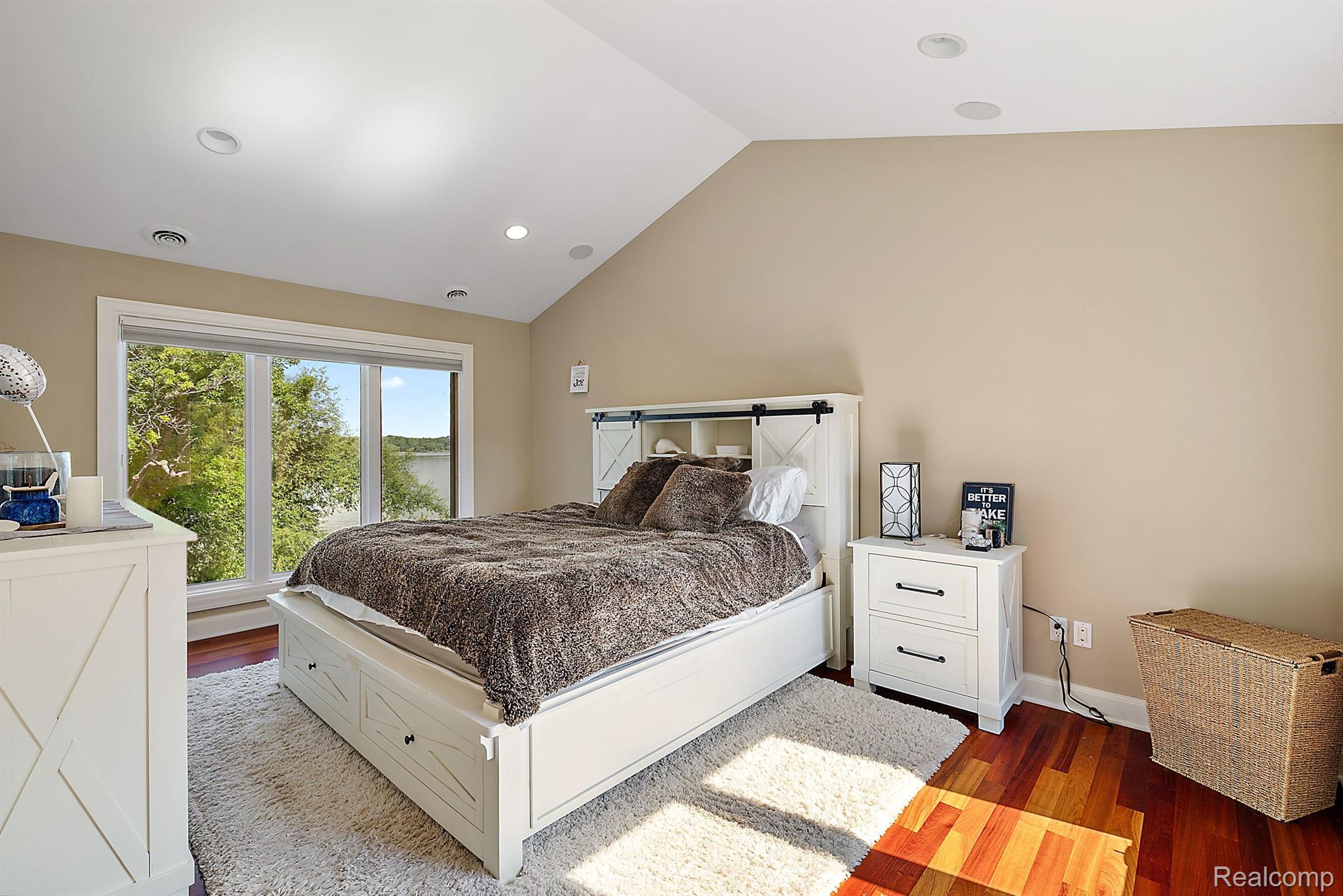 3625 WARDS POINT Drive