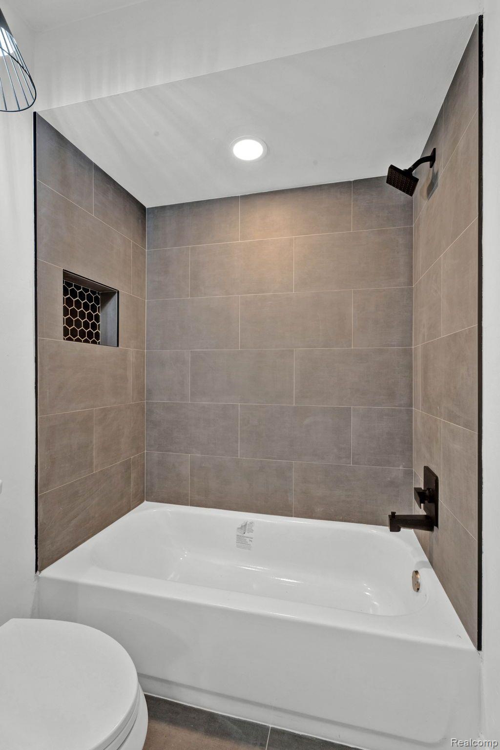 4411 LAUREL CLUB Circle 4