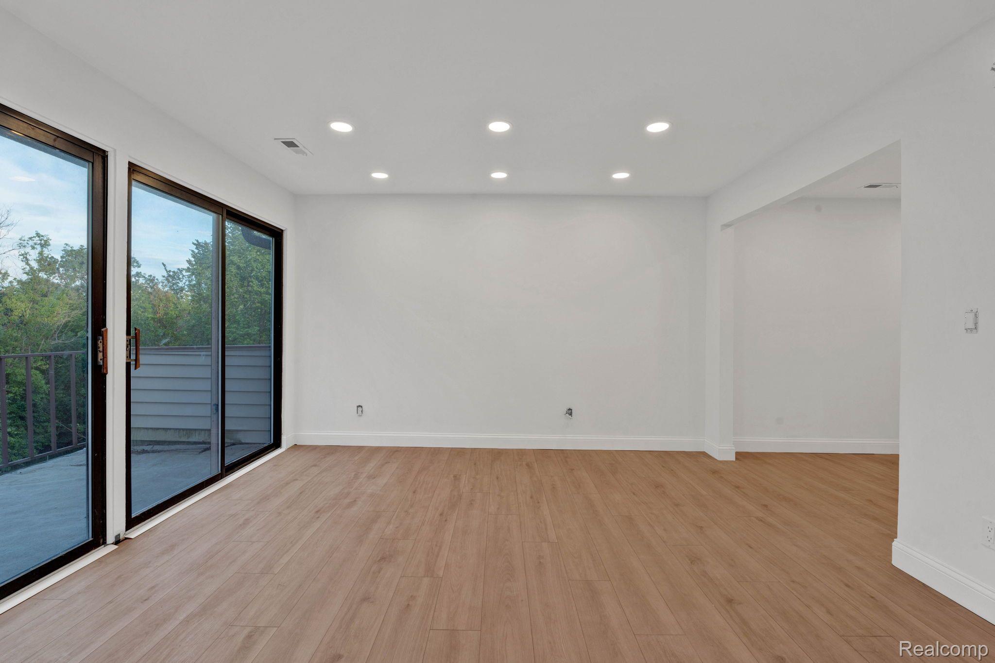 4411 LAUREL CLUB Circle 4