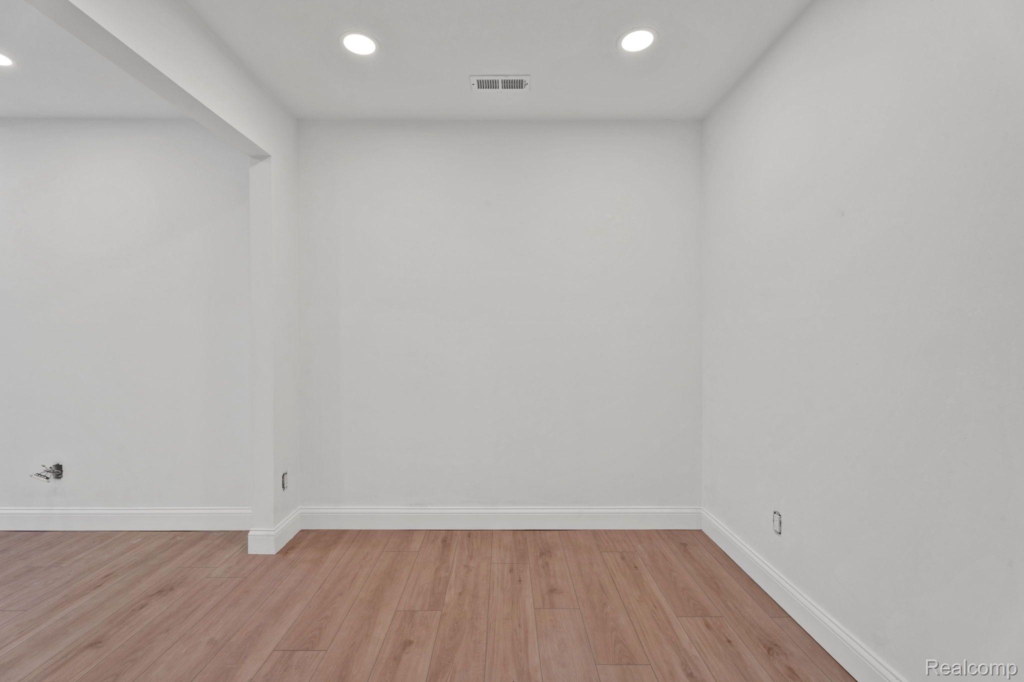 4411 LAUREL CLUB Circle 4