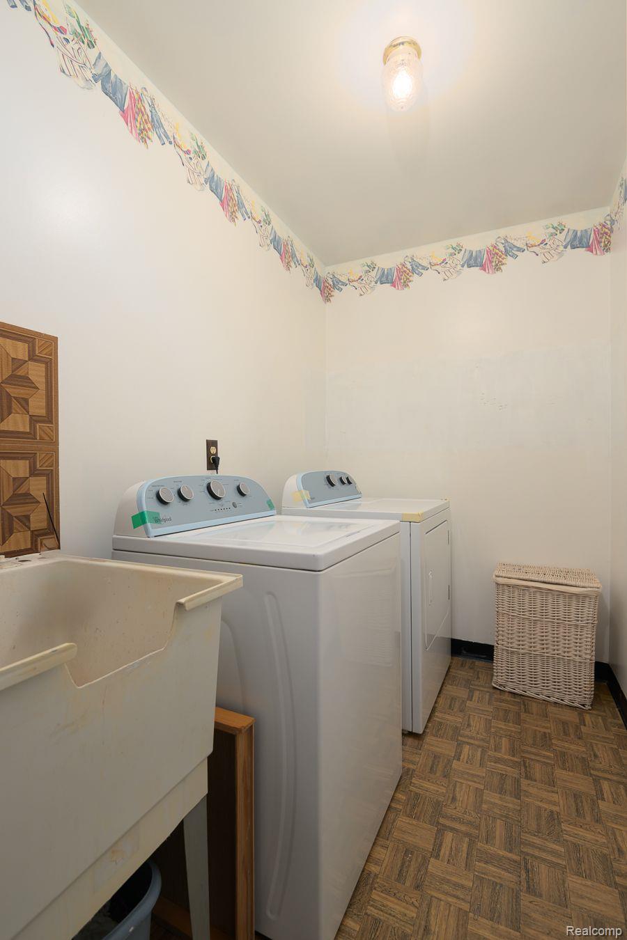 21055 W GLEN HAVEN Circle