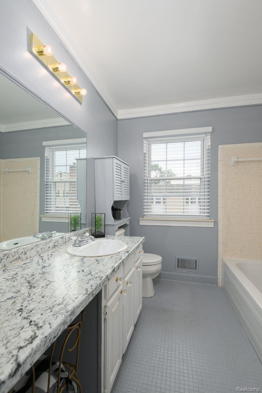 21055 W GLEN HAVEN Circle