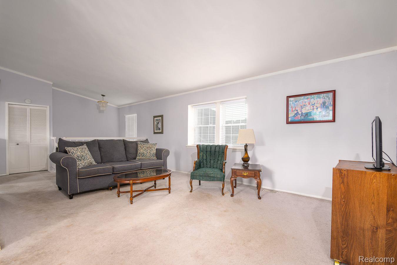 21055 W GLEN HAVEN Circle