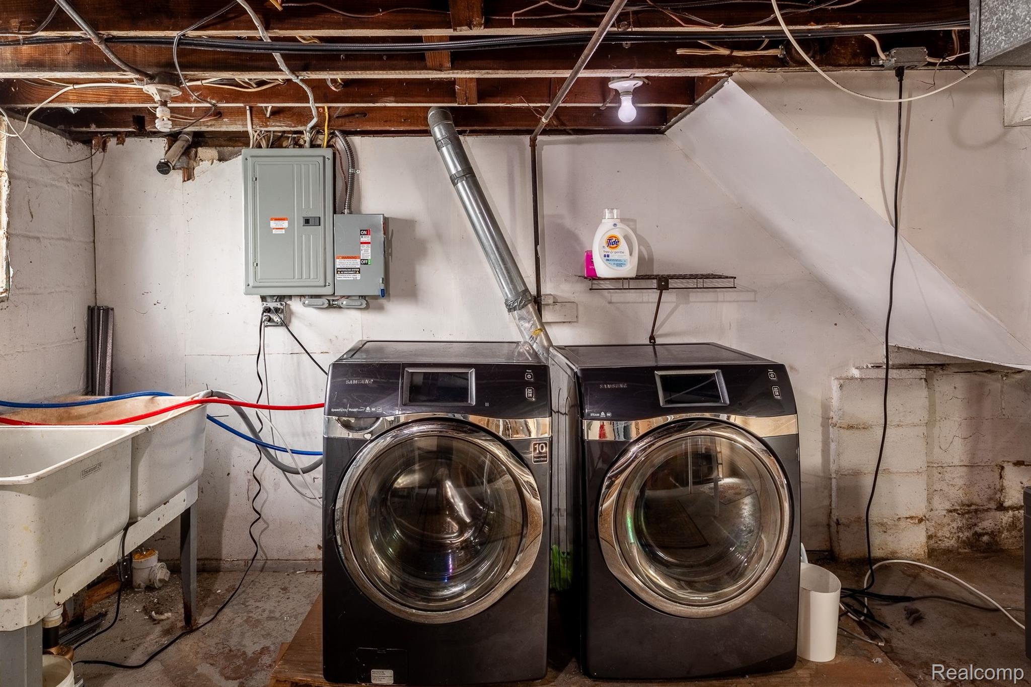 365 W SARATOGA Street