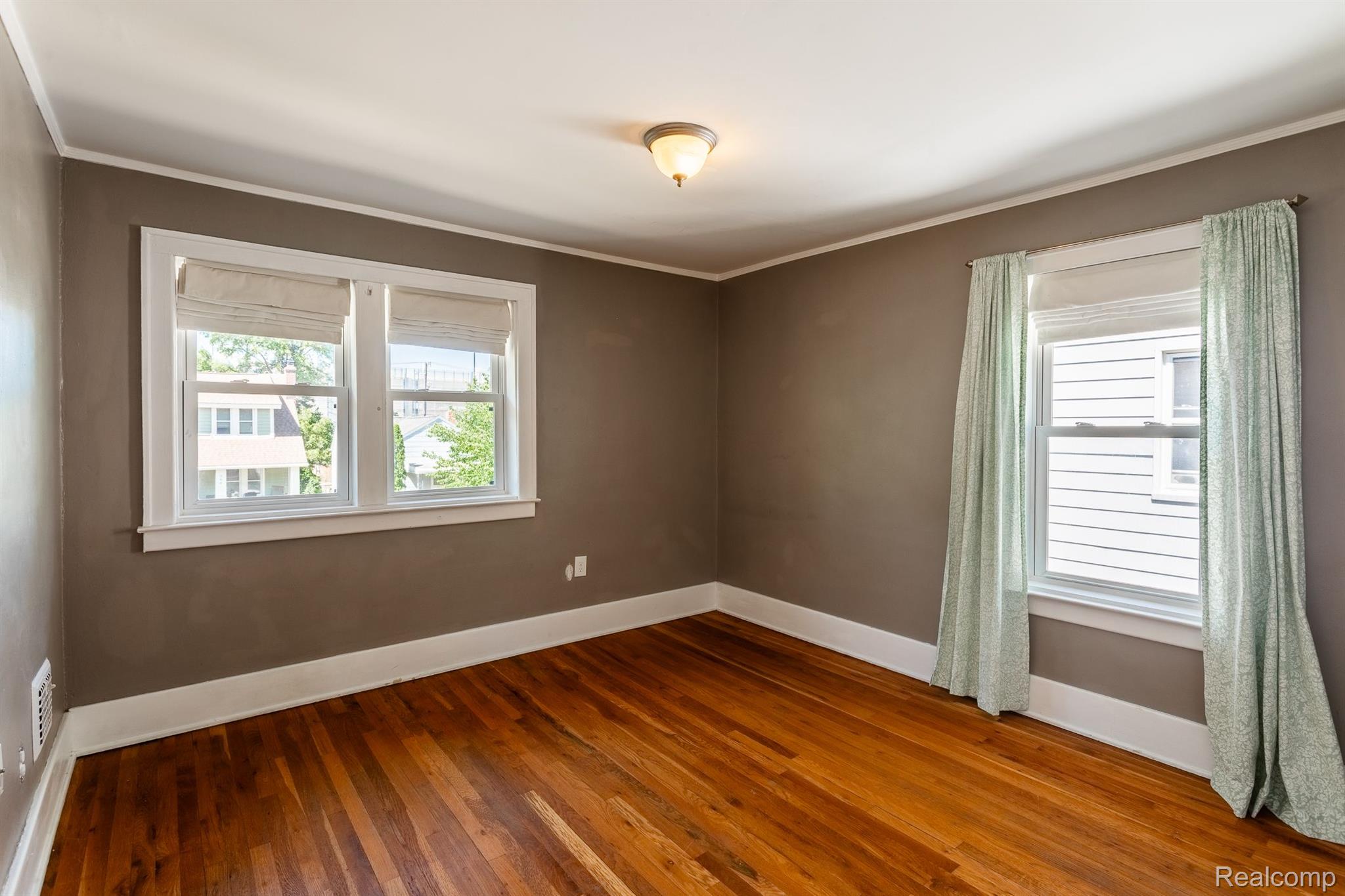 365 W SARATOGA Street