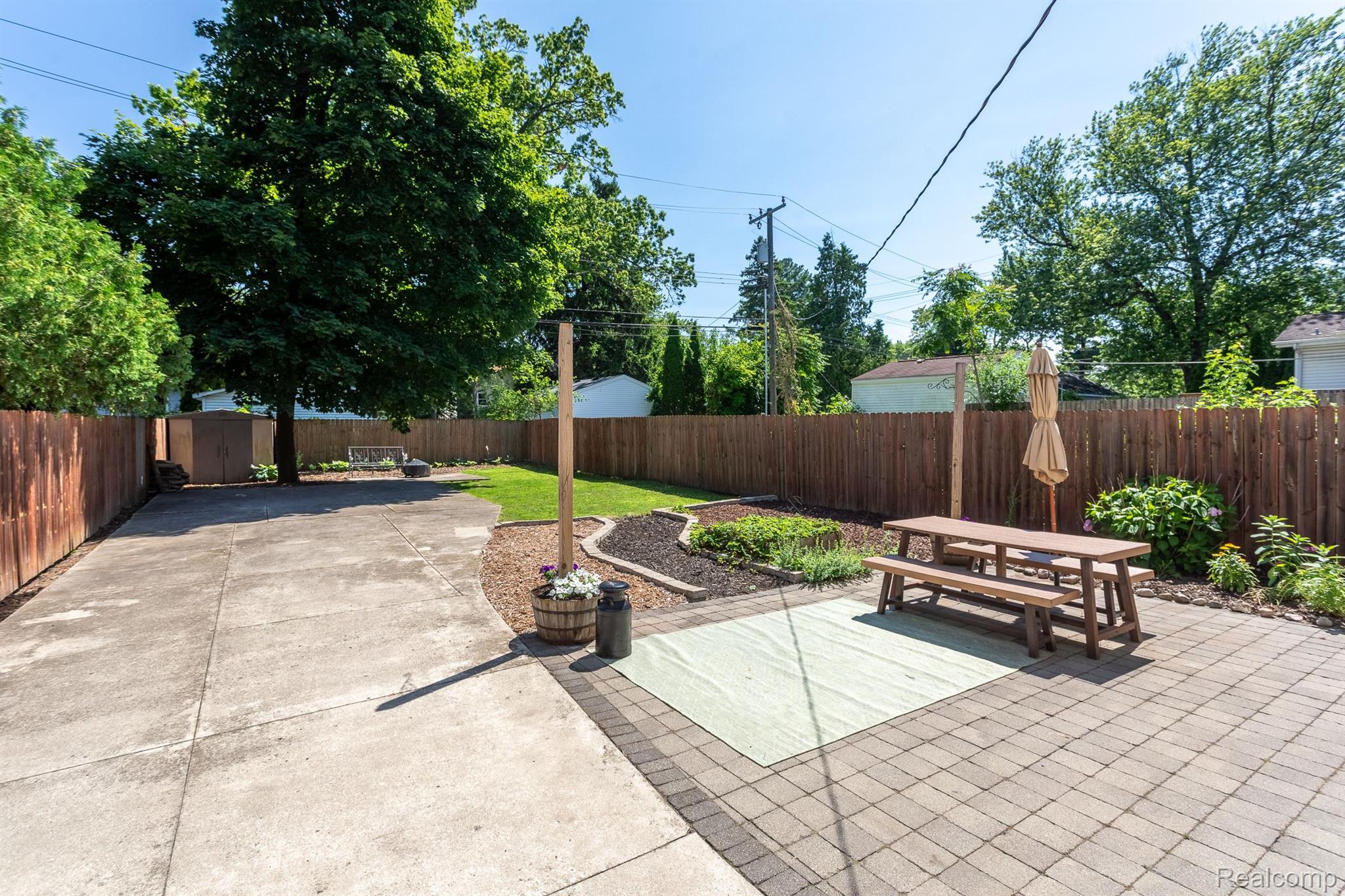 365 W SARATOGA Street