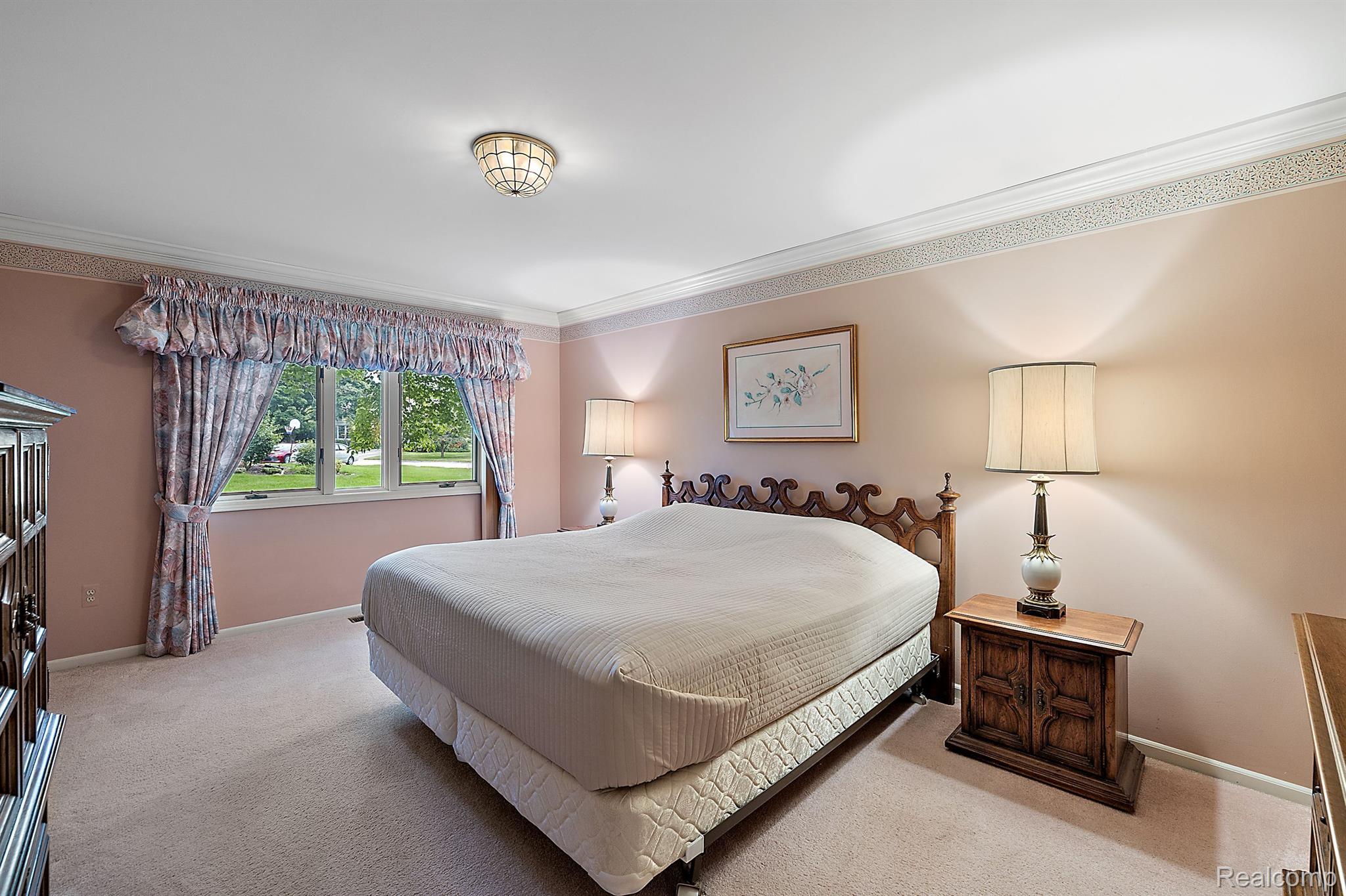 110 SANDALWOOD Drive