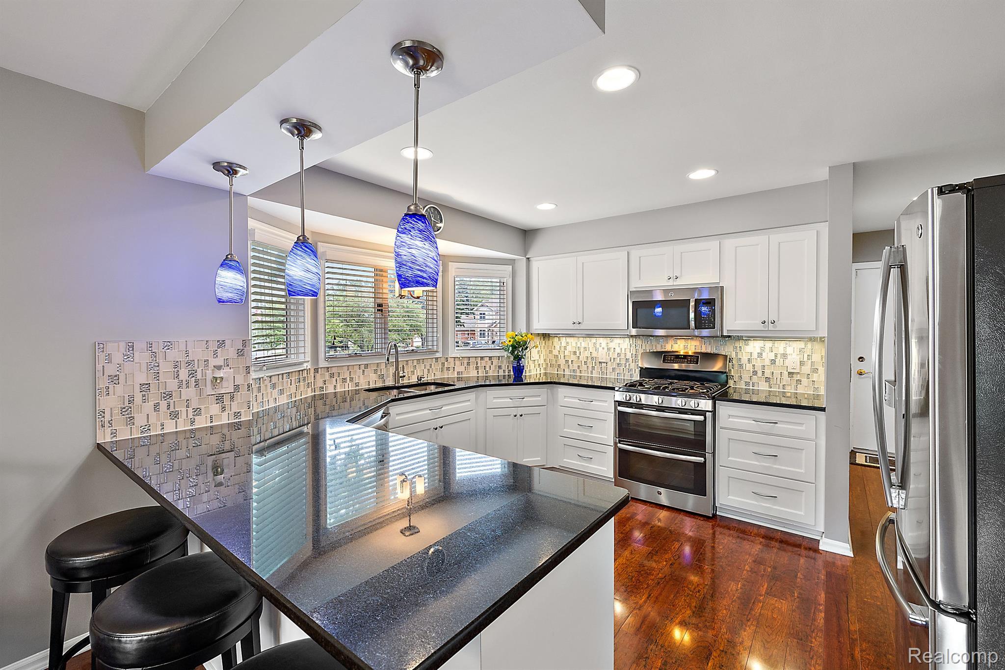 110 SANDALWOOD Drive