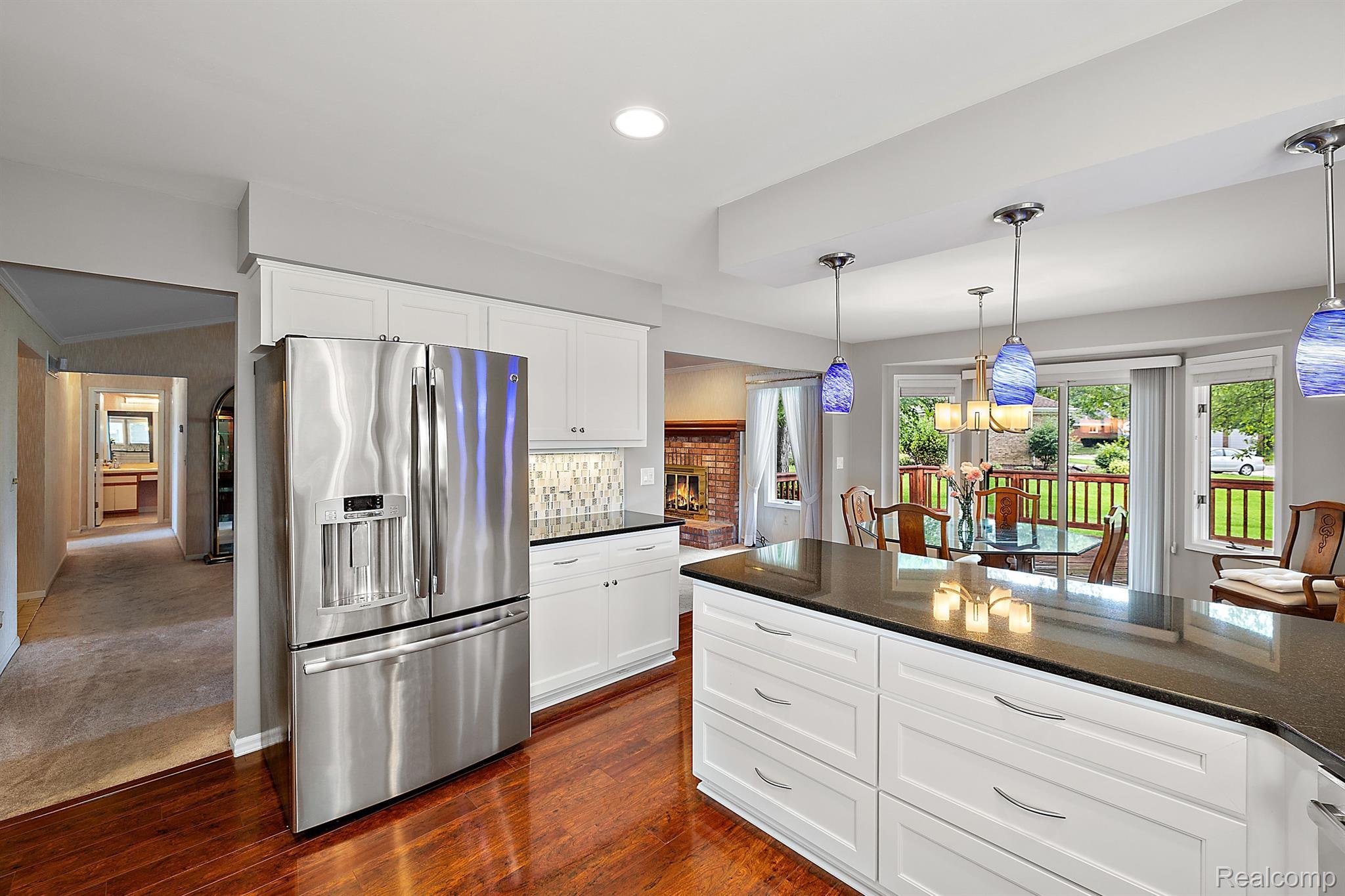 110 SANDALWOOD Drive