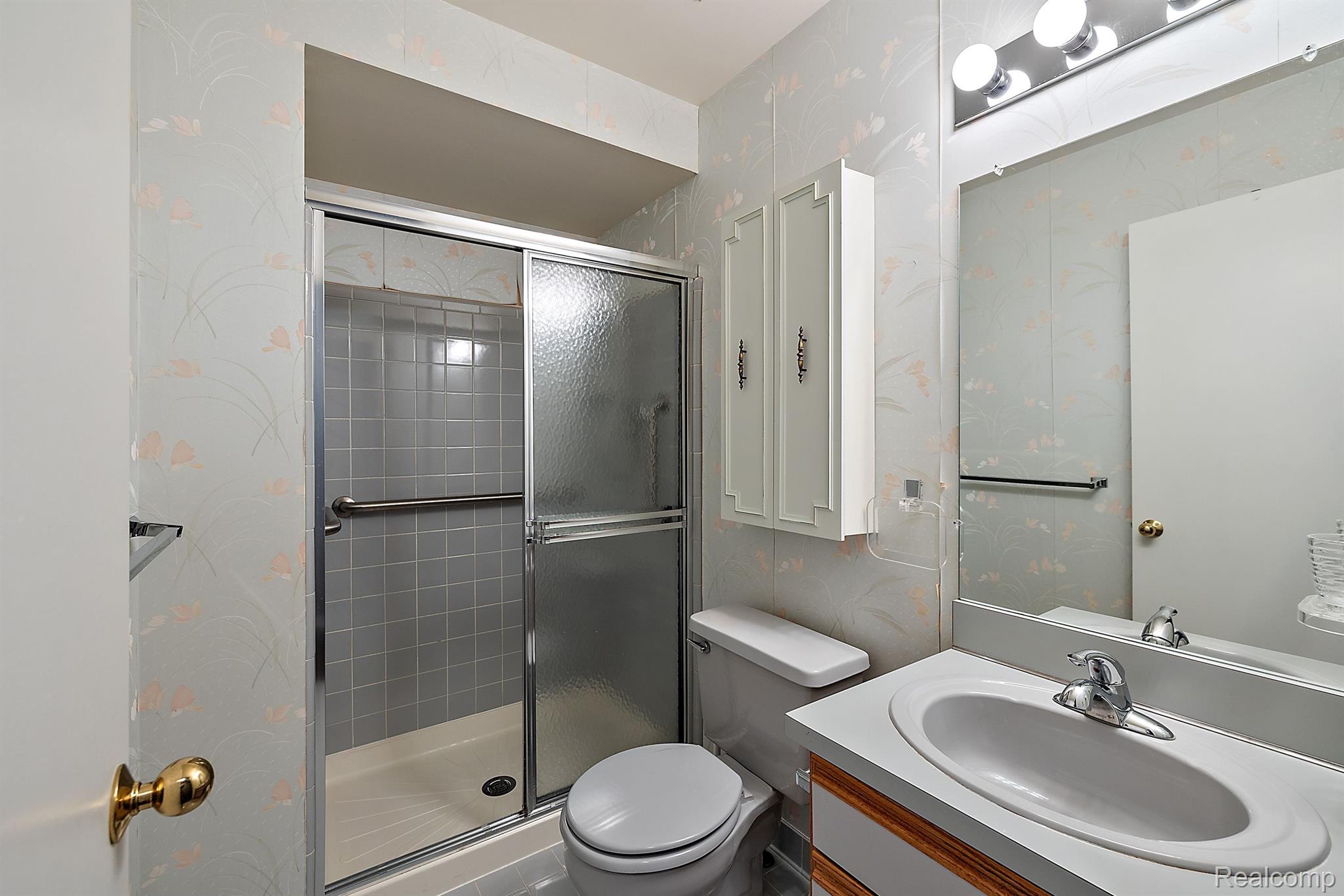 110 SANDALWOOD Drive