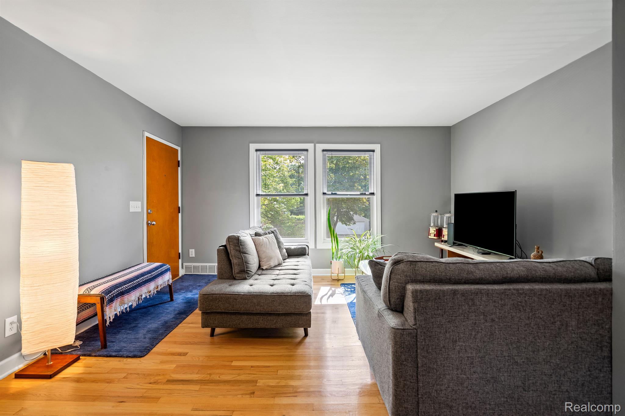 1203 CATALPA Drive 3