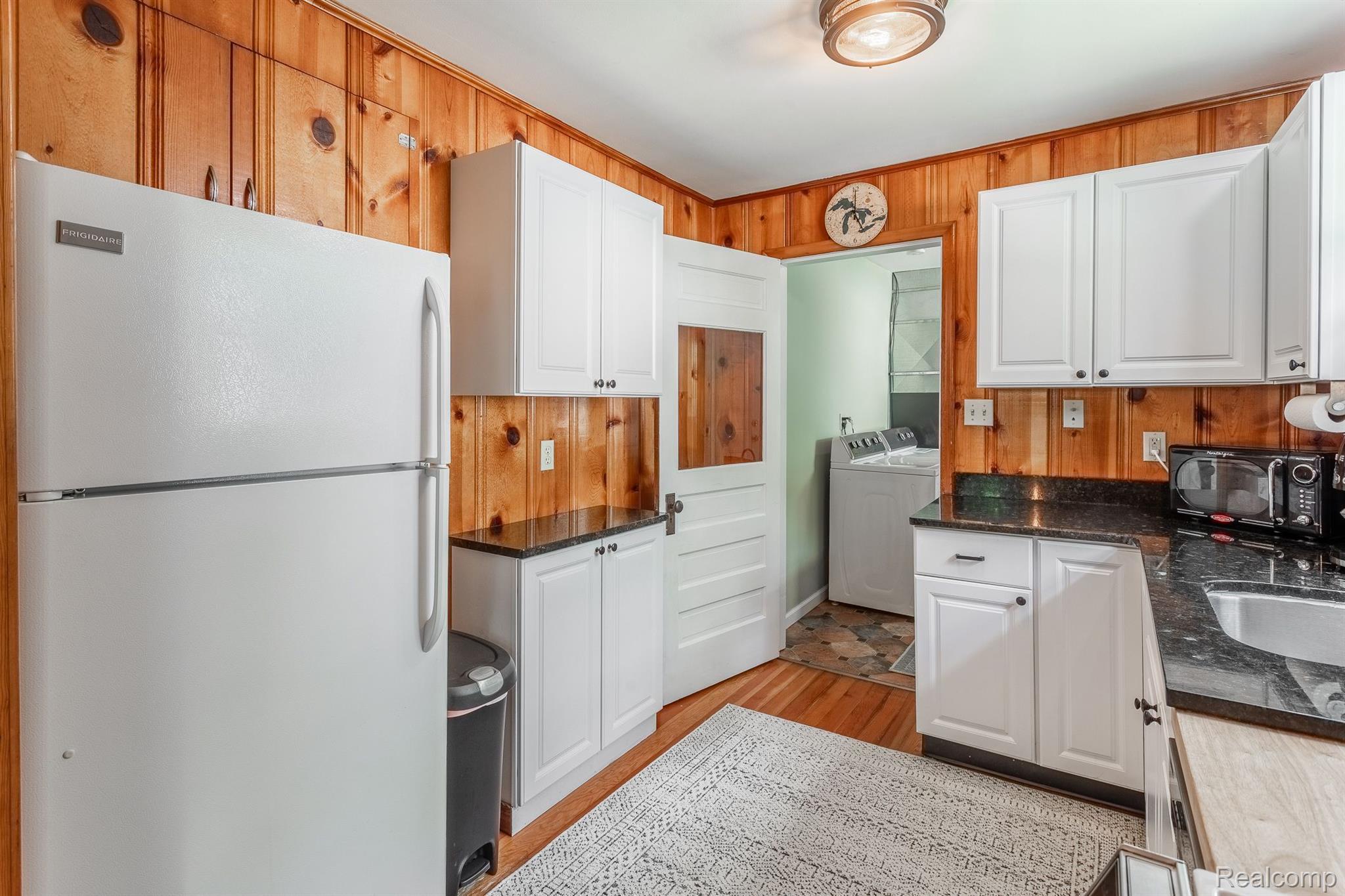 725 Camilla Boulevard