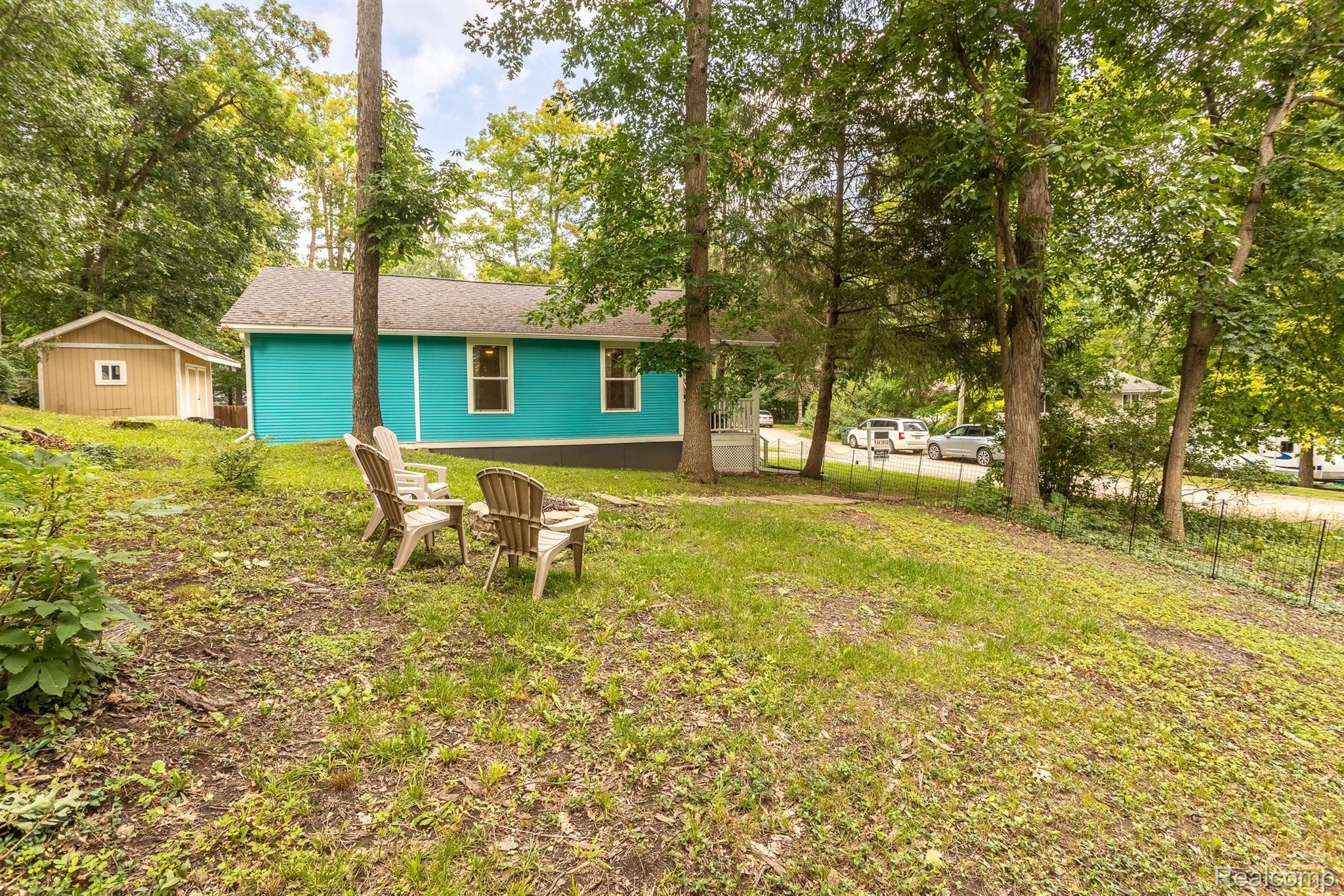 725 Camilla Boulevard