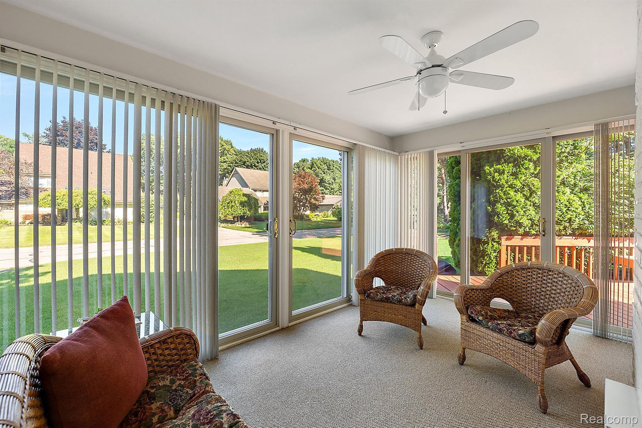 8282 WOODSPUR Drive